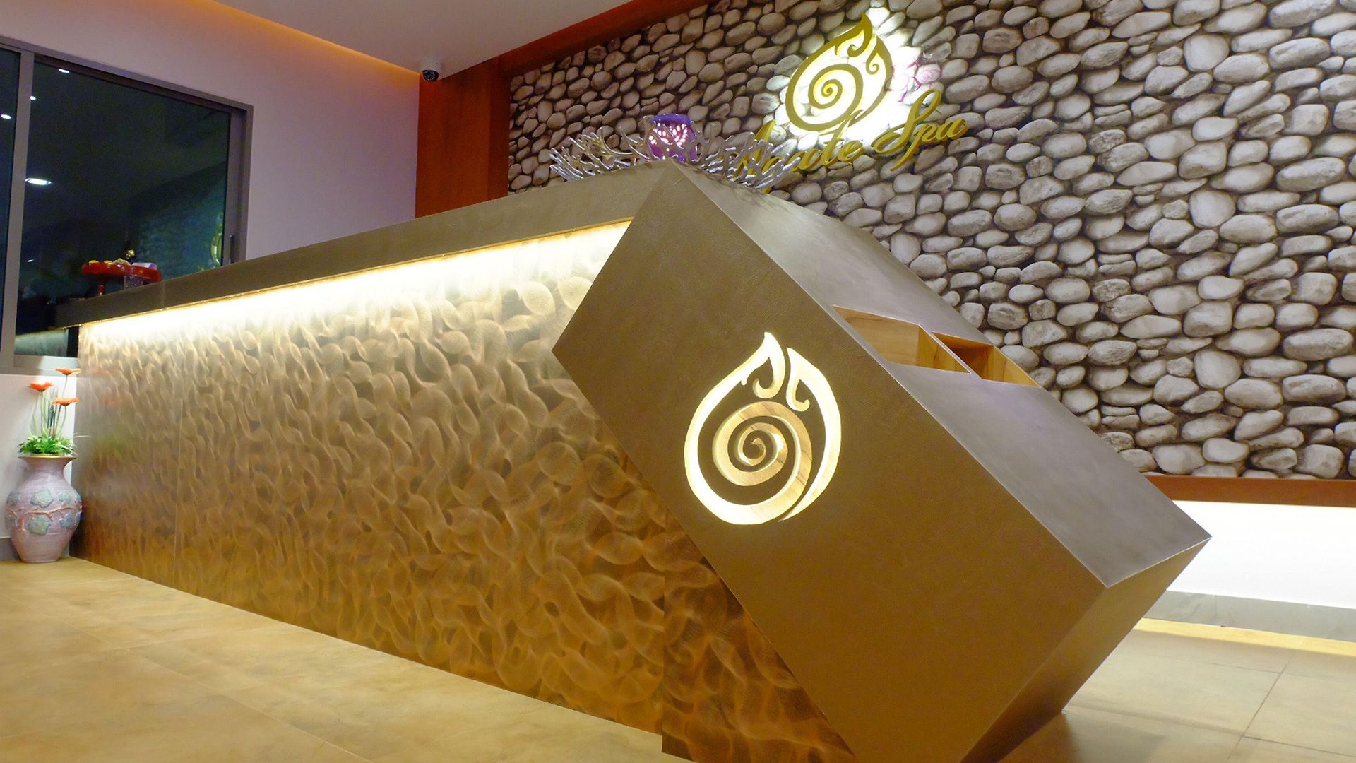 The Agate Boutique 4*