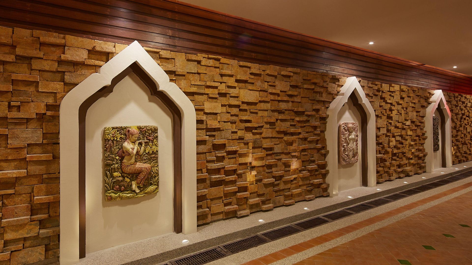 The Agate Boutique 4*