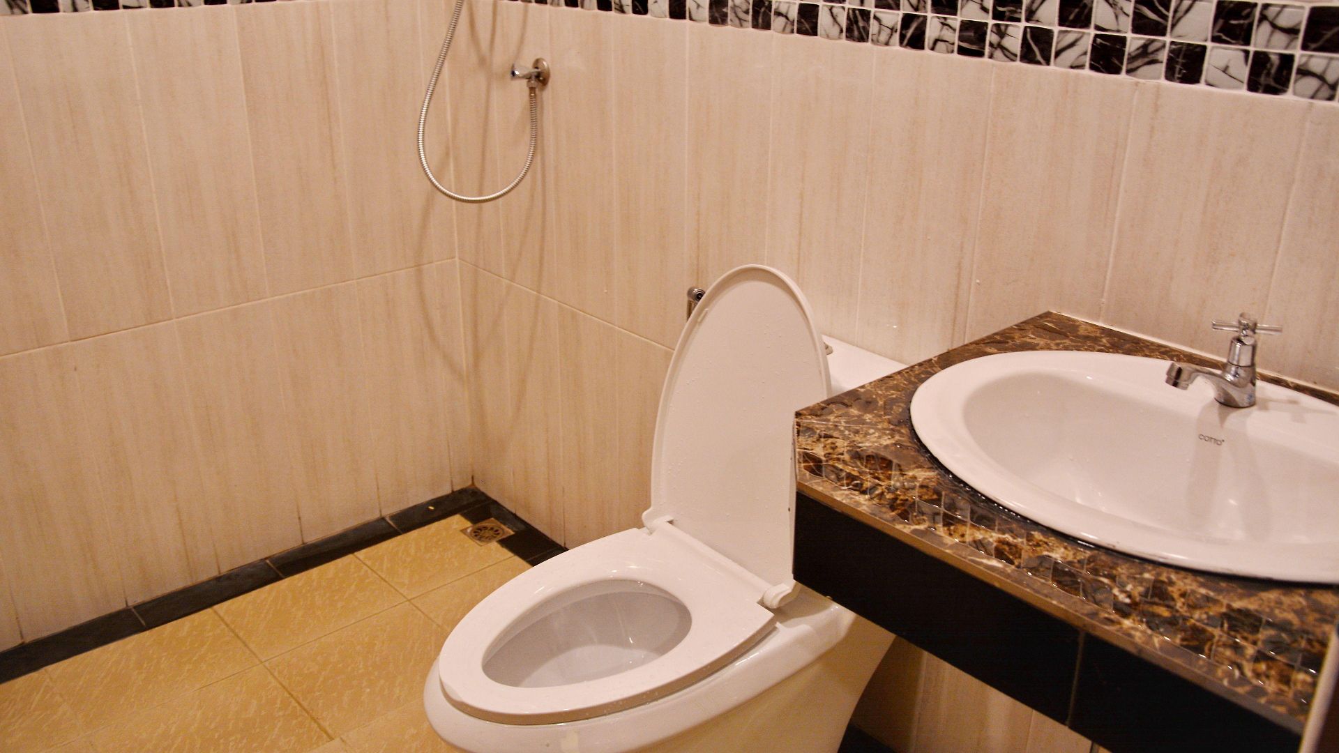 Taj Place Residency โรงแรม Pattaya