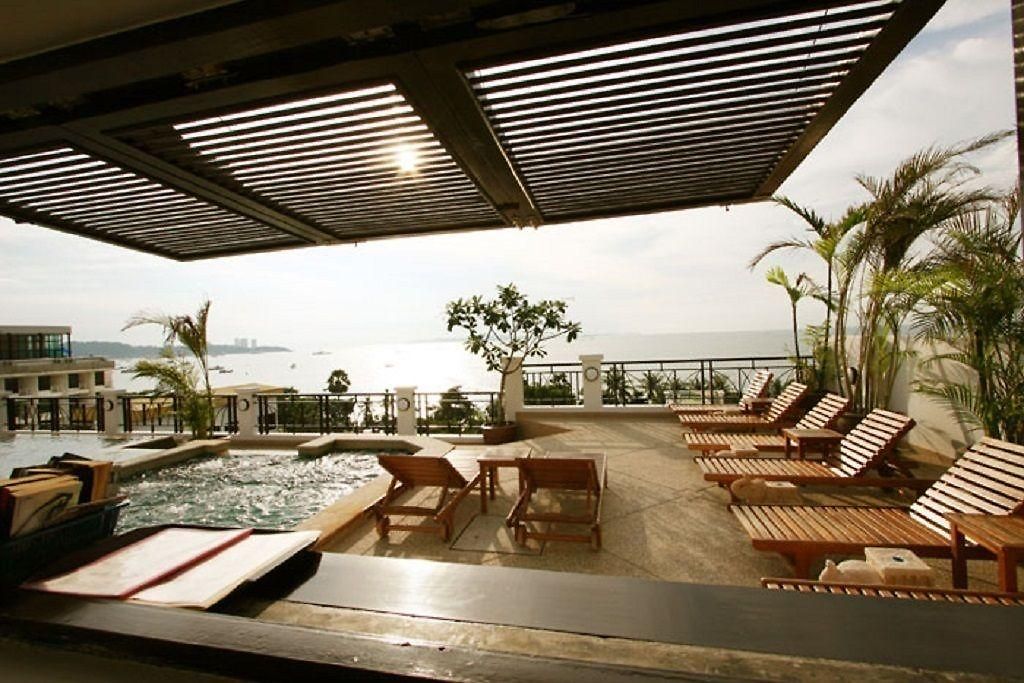 โรงแรม Summer Spring