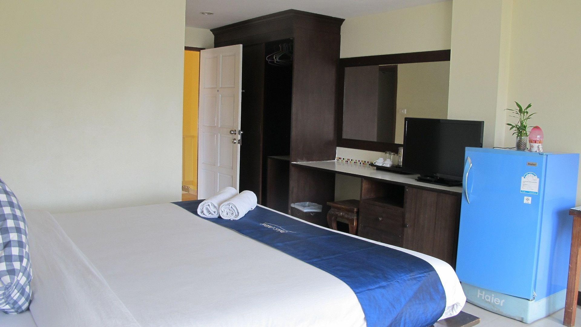 Pius Place โรงแรม