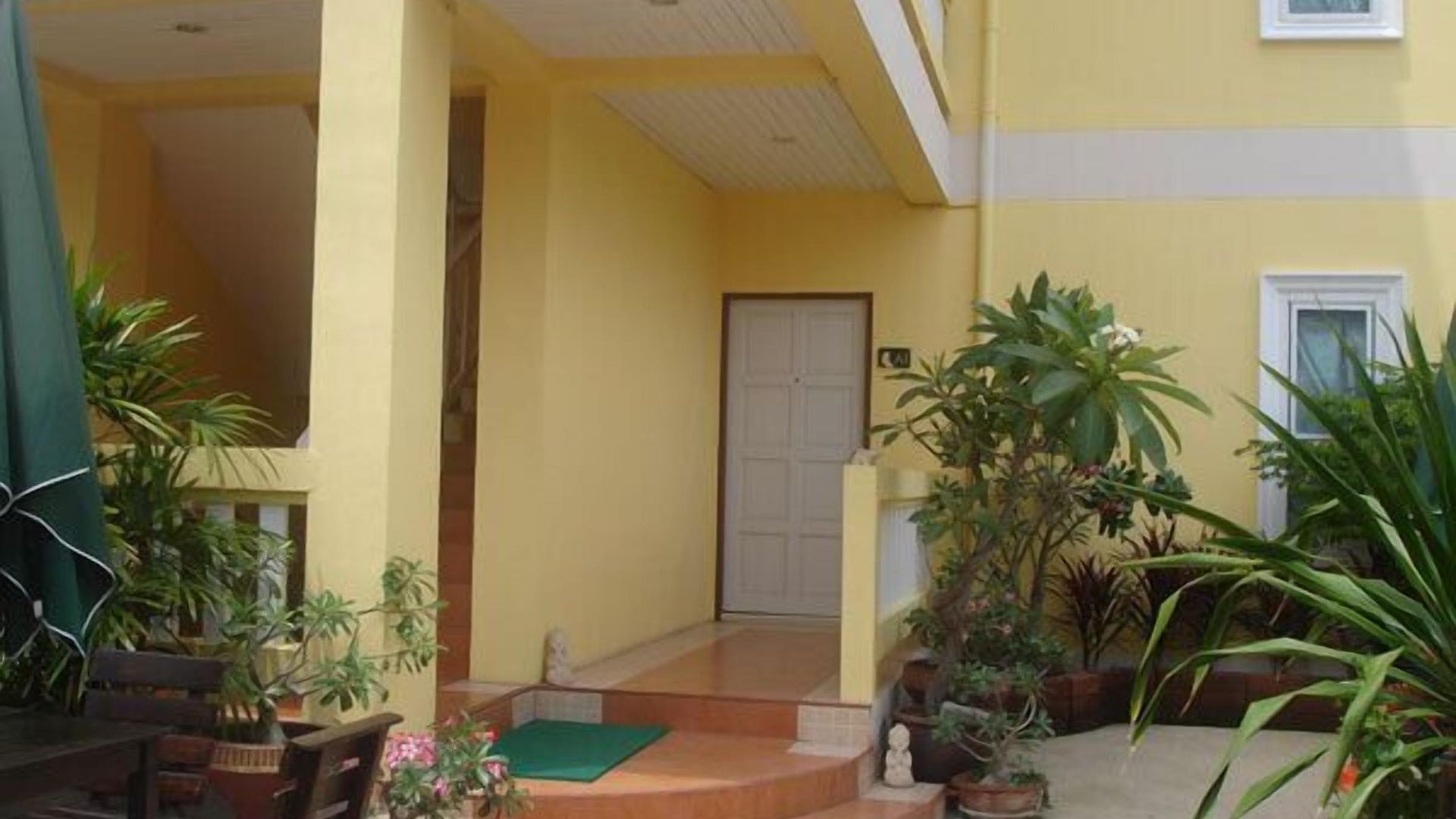 Pius Place 2*