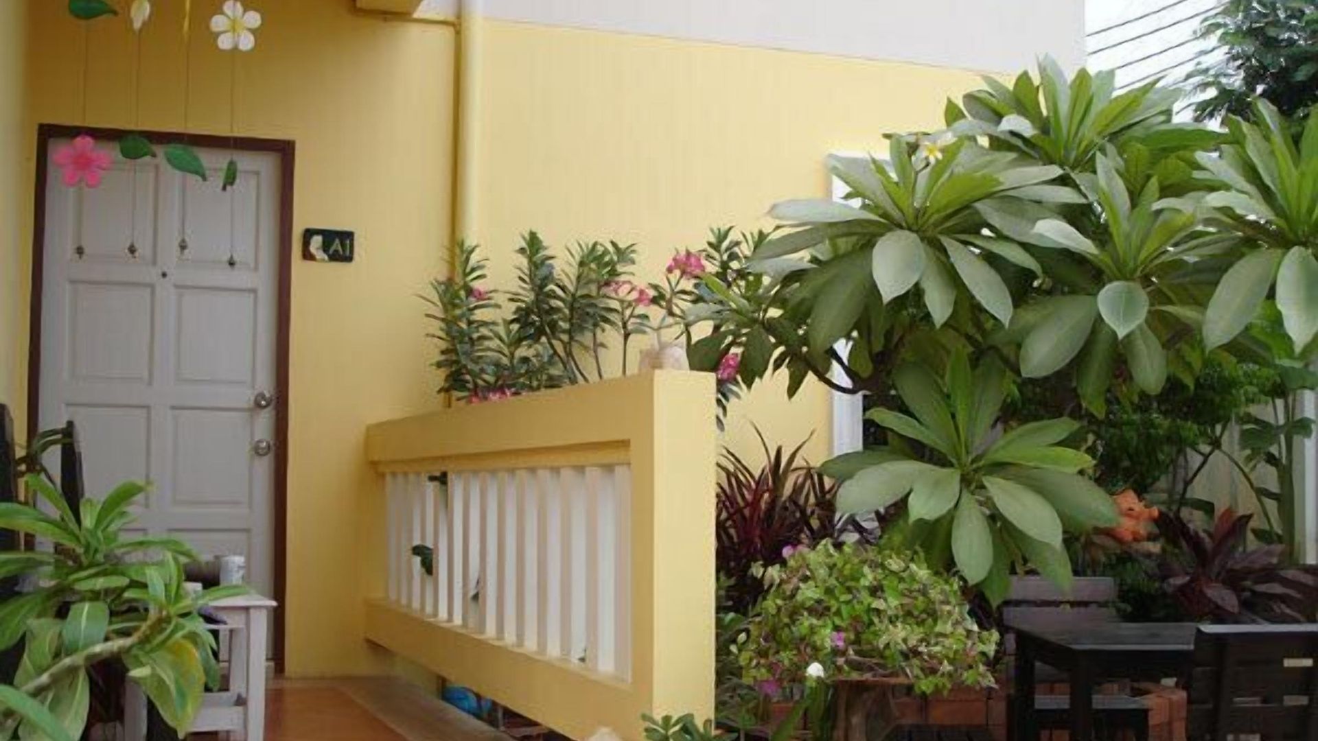 โรงแรม Pius Place 2*