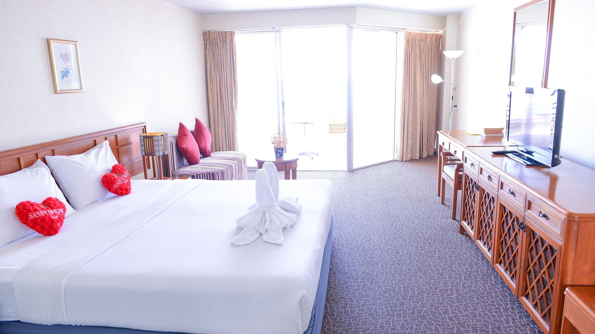 โรงแรม Sandy Spring