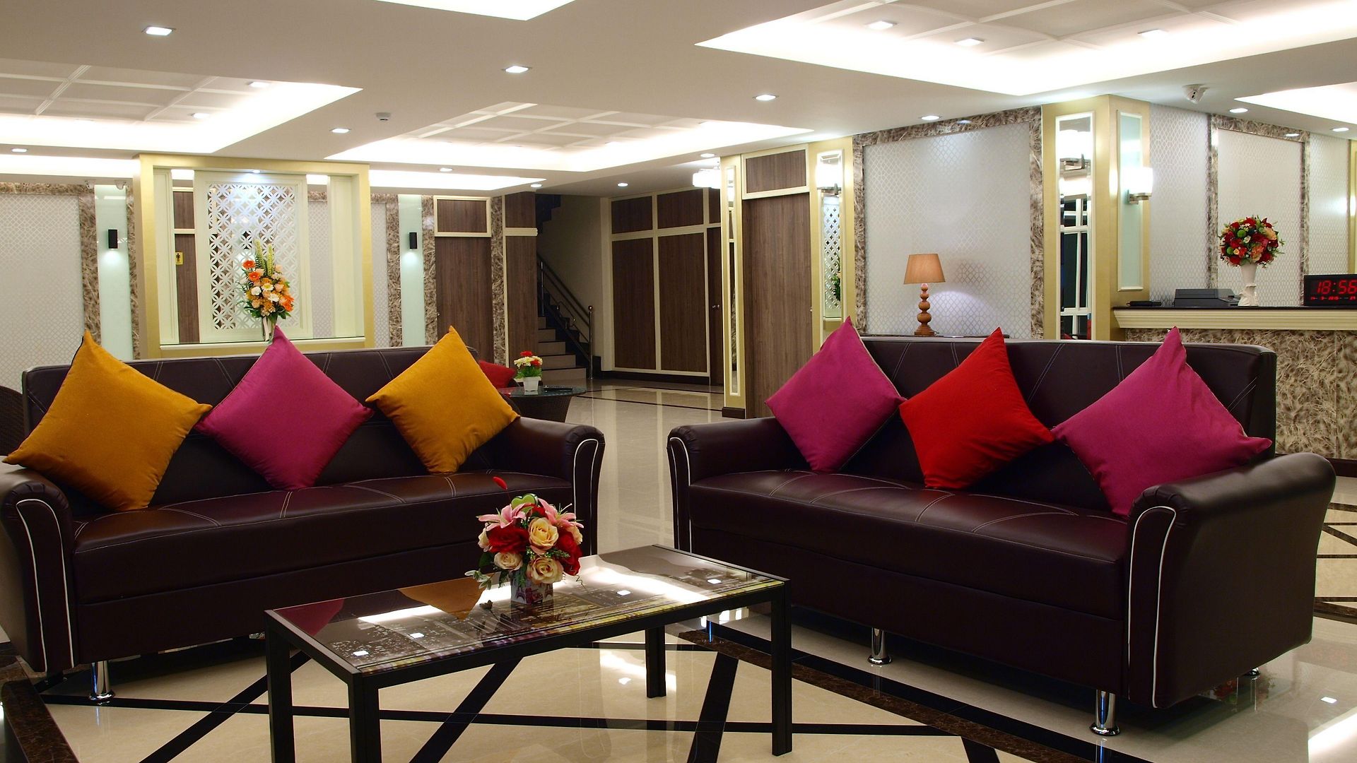 โรงแรม V 3*