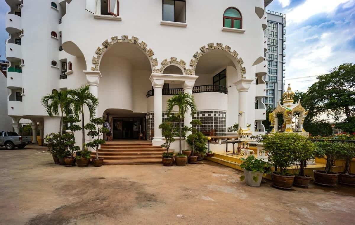 Cozy Sea View Holiday home Pattaya