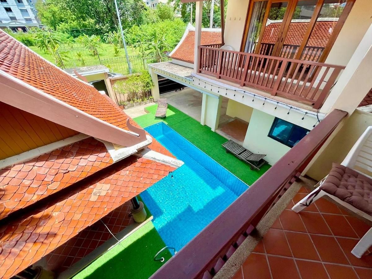 Phatumnak Thai Pool - วิลล่า Pattaya
