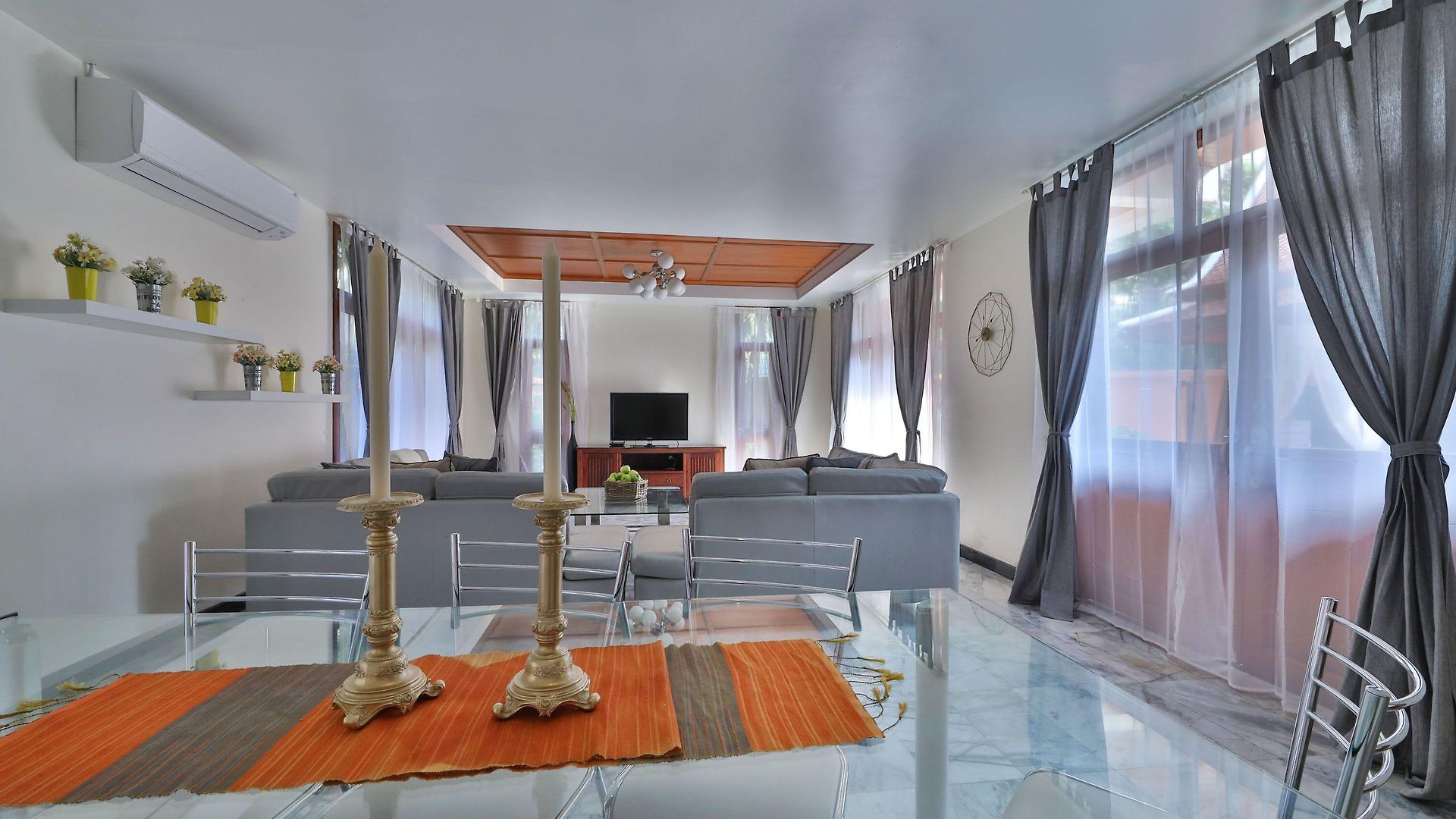 Villa Siam Pool Pattaya