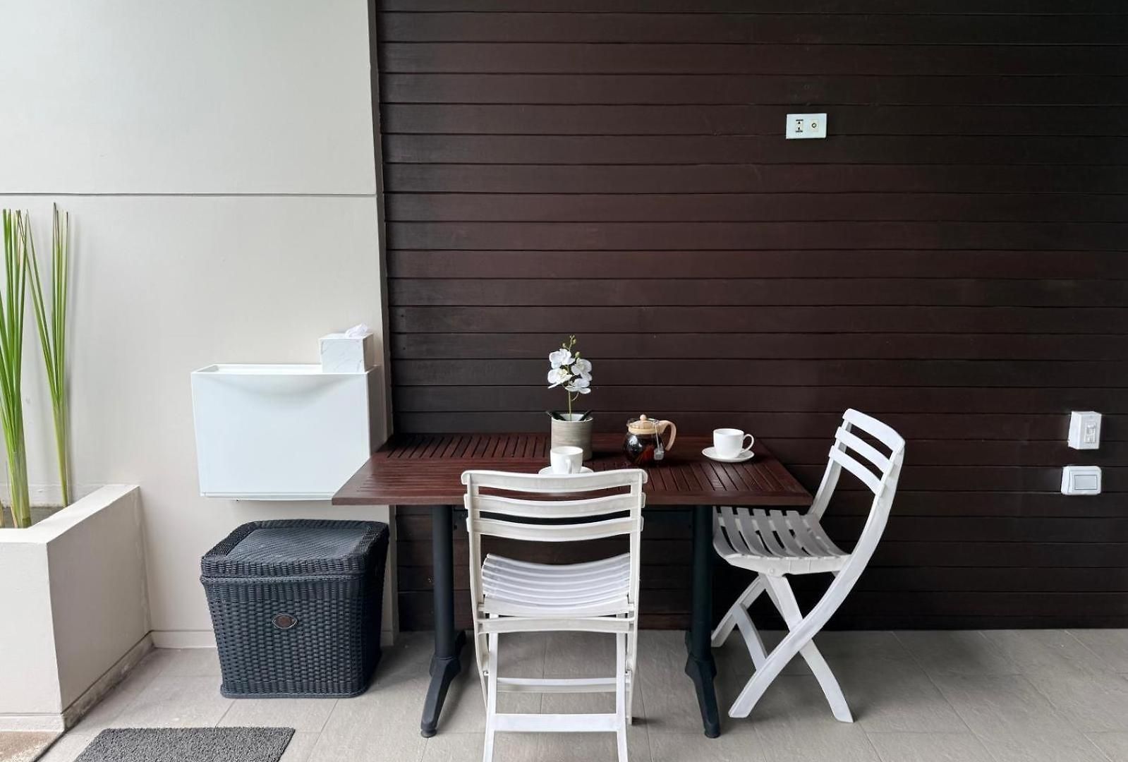 Luxe Beachfront With Pool Access อพาร์ทเม้น *