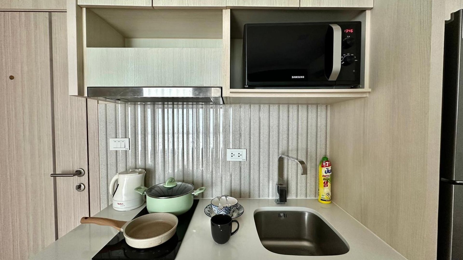 Olympus & Center Apartment *