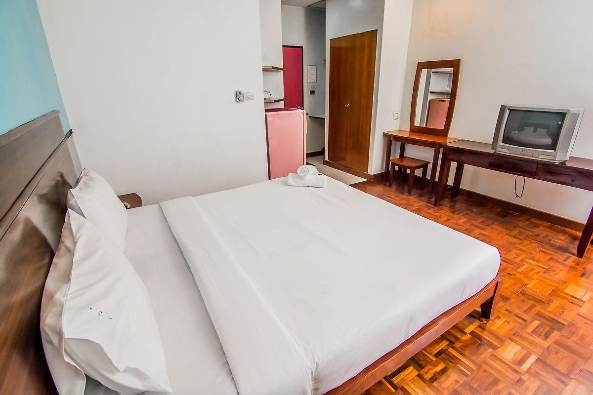 โรงแรม สุทัศน์ คอร์ท 4 Pattaya