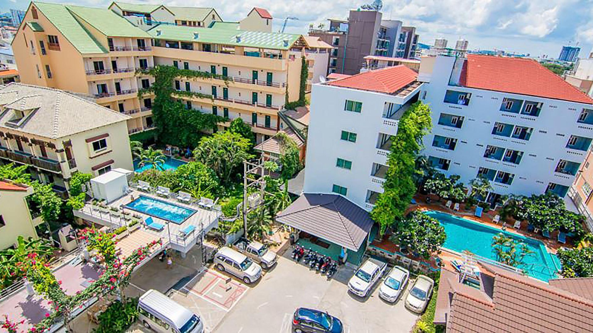 สุทัศน์ คอร์ท 4 โรงแรม 3*