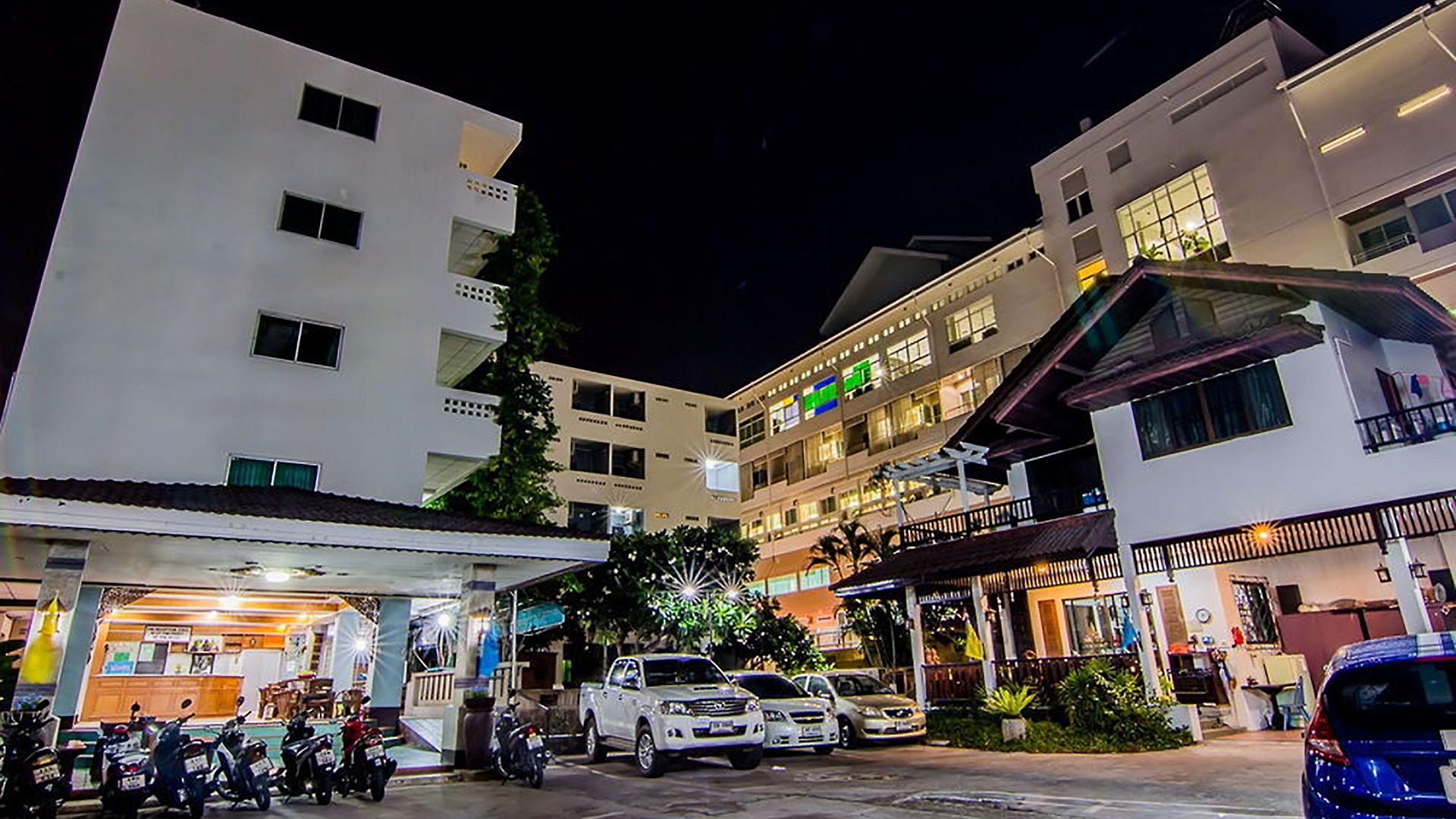 สุทัศน์คอร์ท 3 โรงแรม