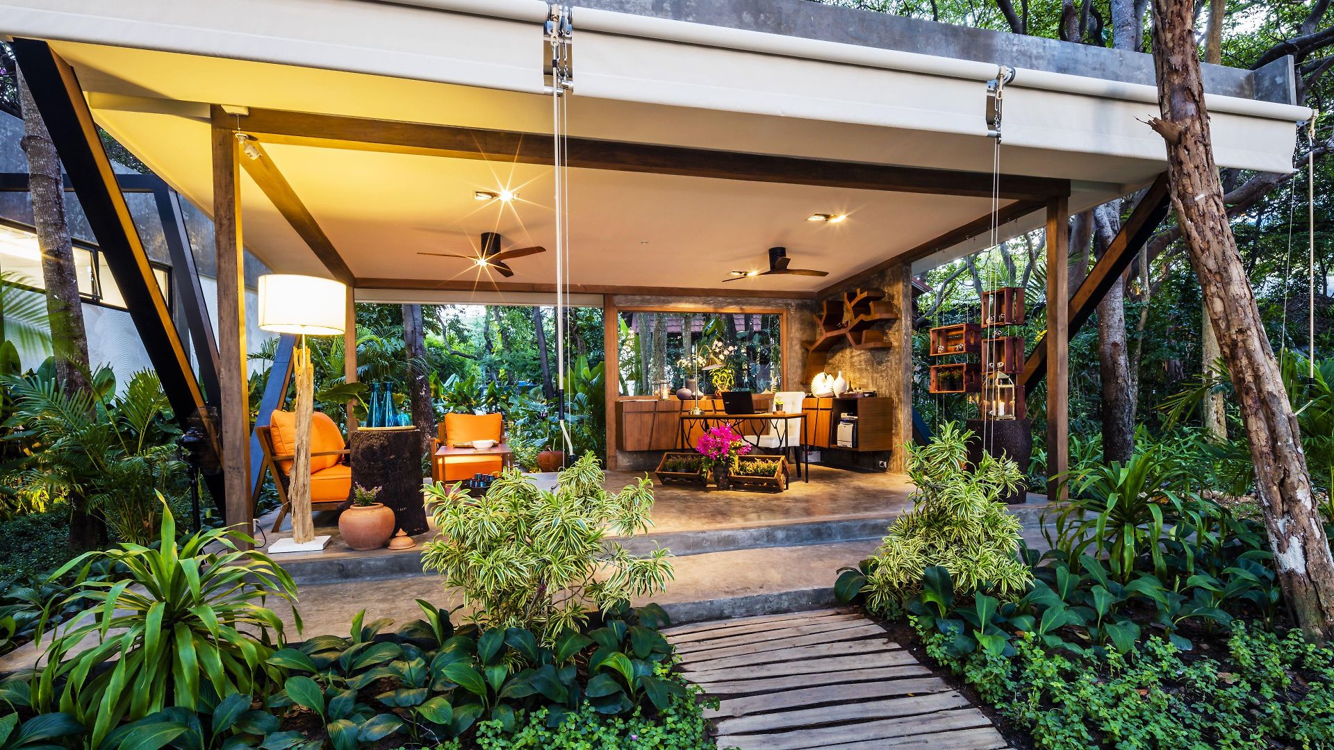 รีสอร์ท The Monttra - Sha Extra 5*