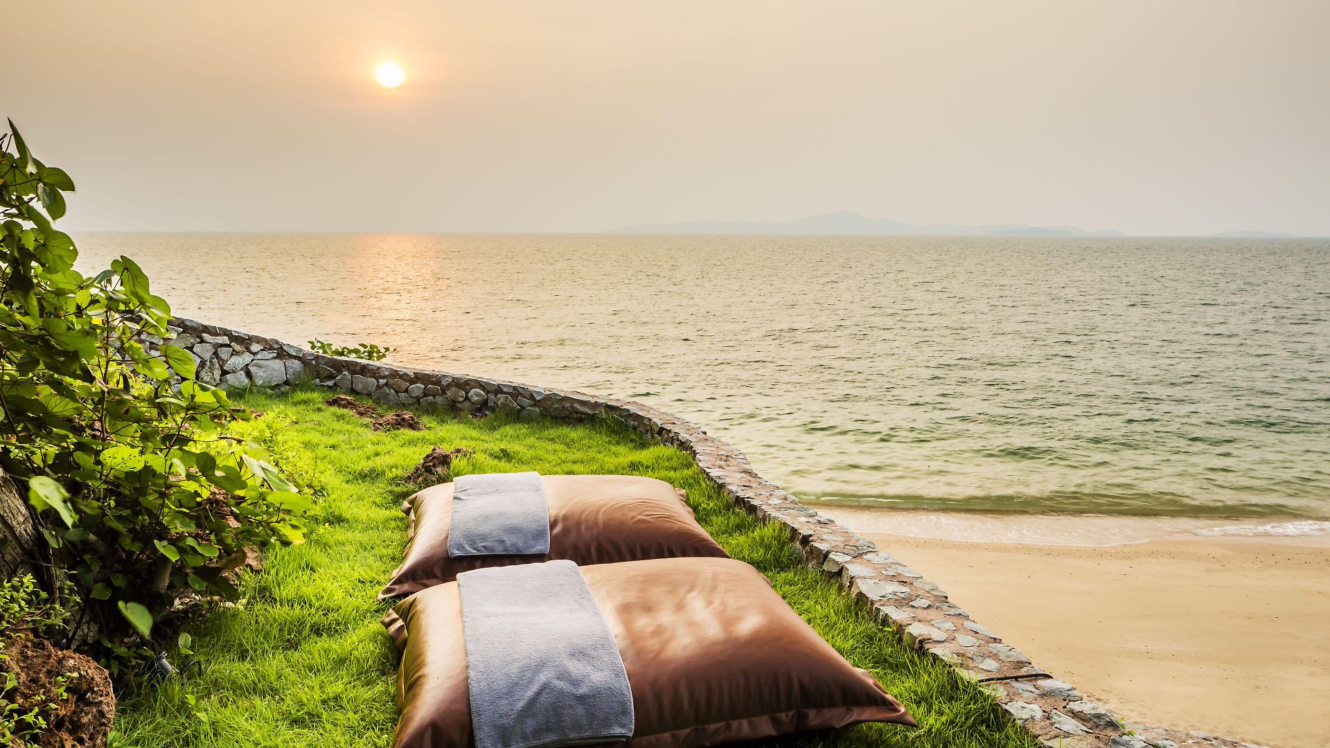 รีสอร์ท The Monttra - Sha Extra Pattaya
