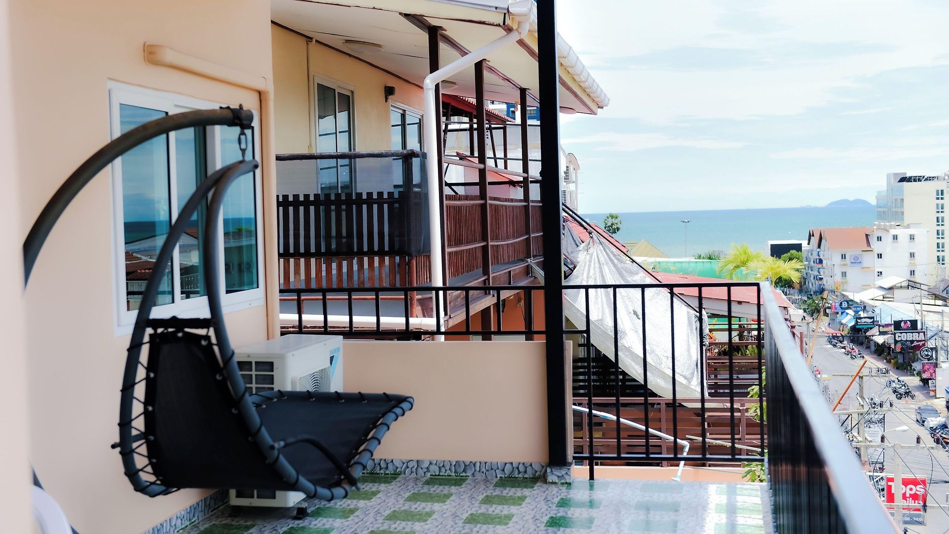 Hotel Phratumnak Hill Guest House