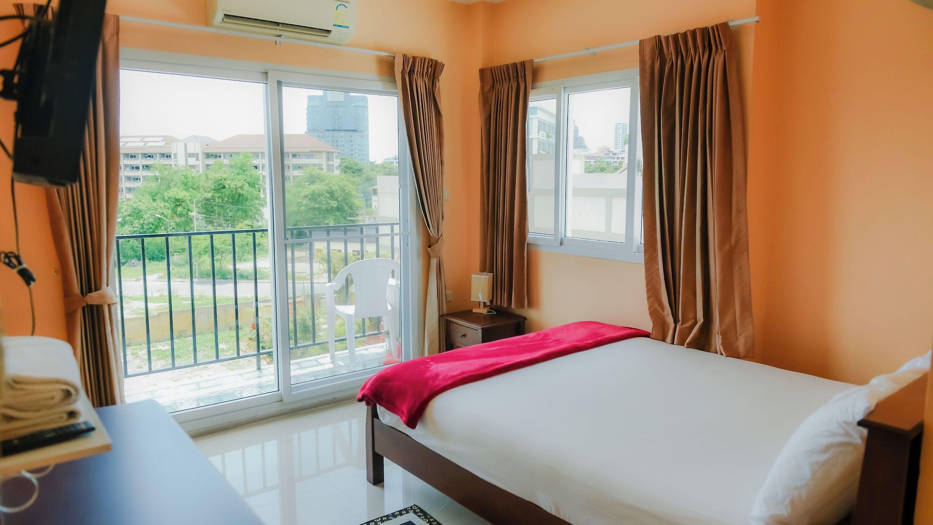 Phratumnak Hill Guest House Hotel Pattaya
