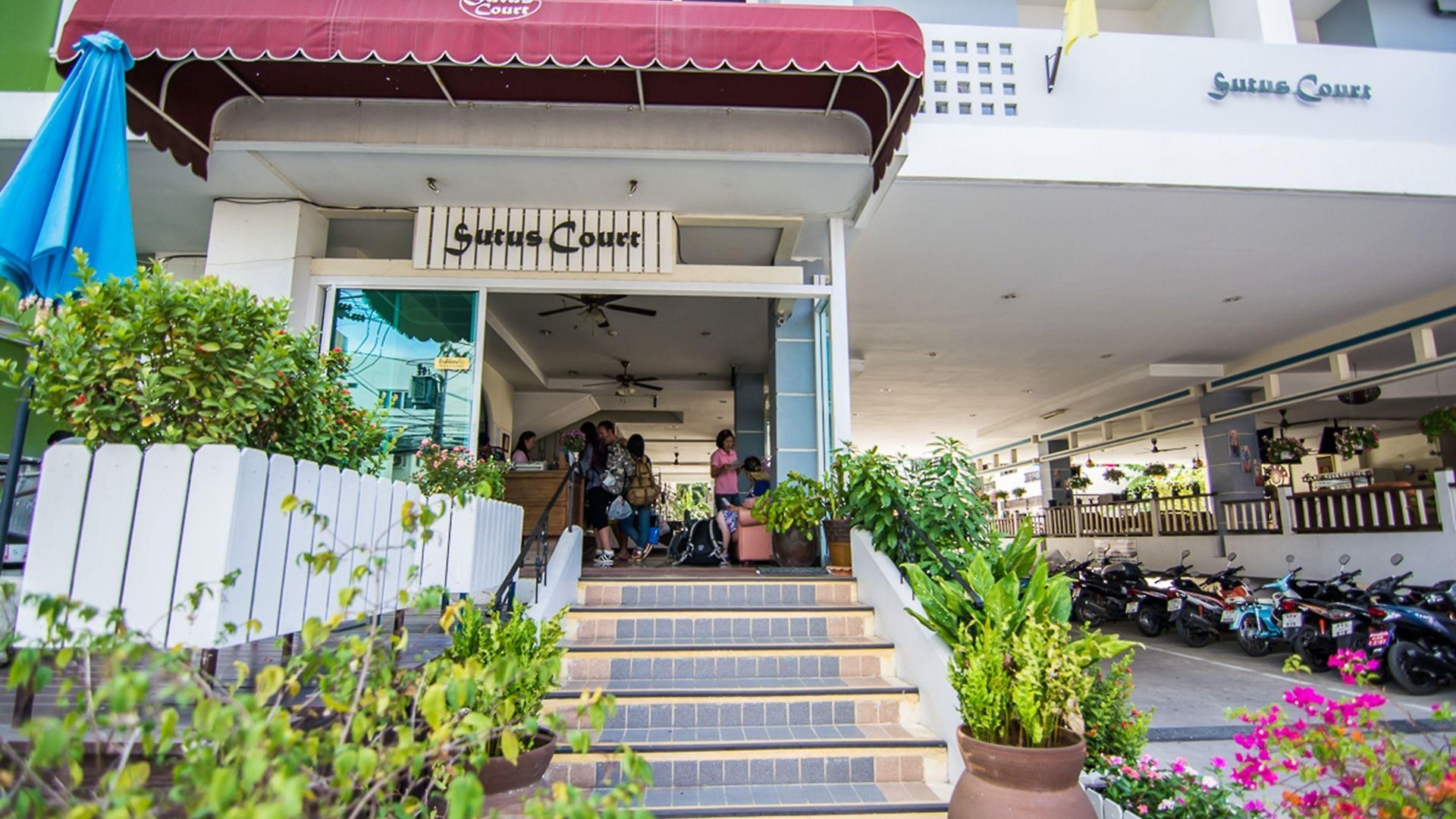 สุทัศน์คอร์ท 1 3* Pattaya