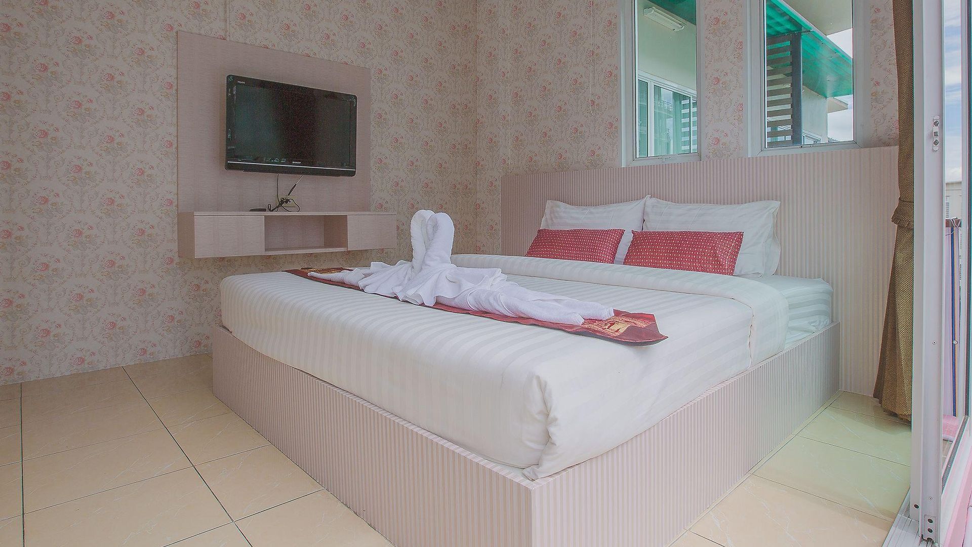 โรงแรม Jasmine House @