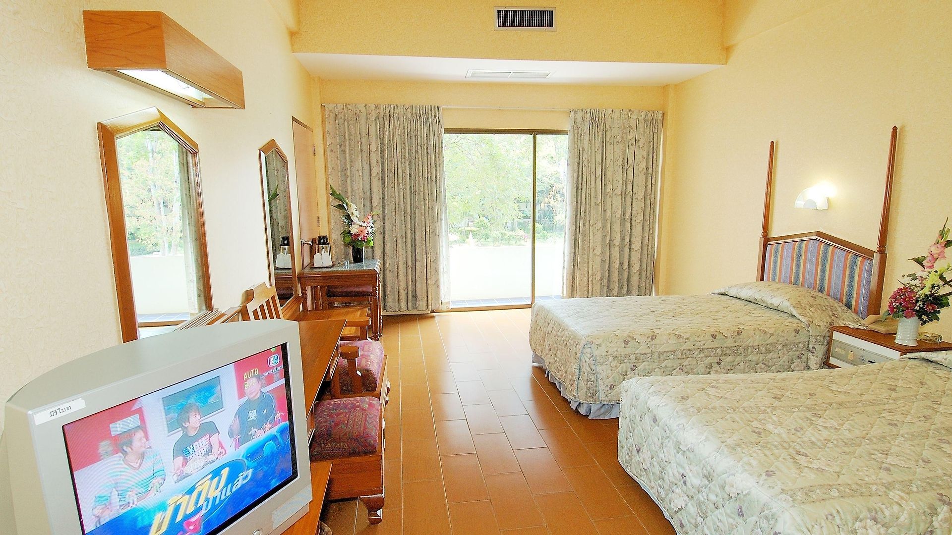 Garden Hotel