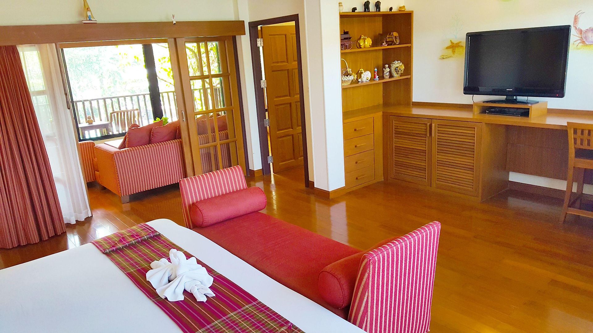 Birds And Bees รีสอร์ท Pattaya