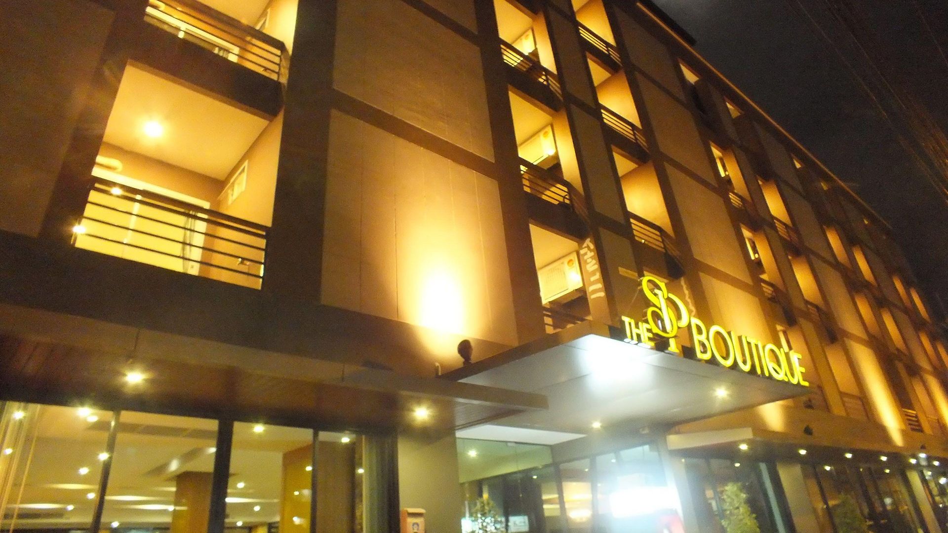 โรงแรม Capital O 1102 The Sp Boutique 3*