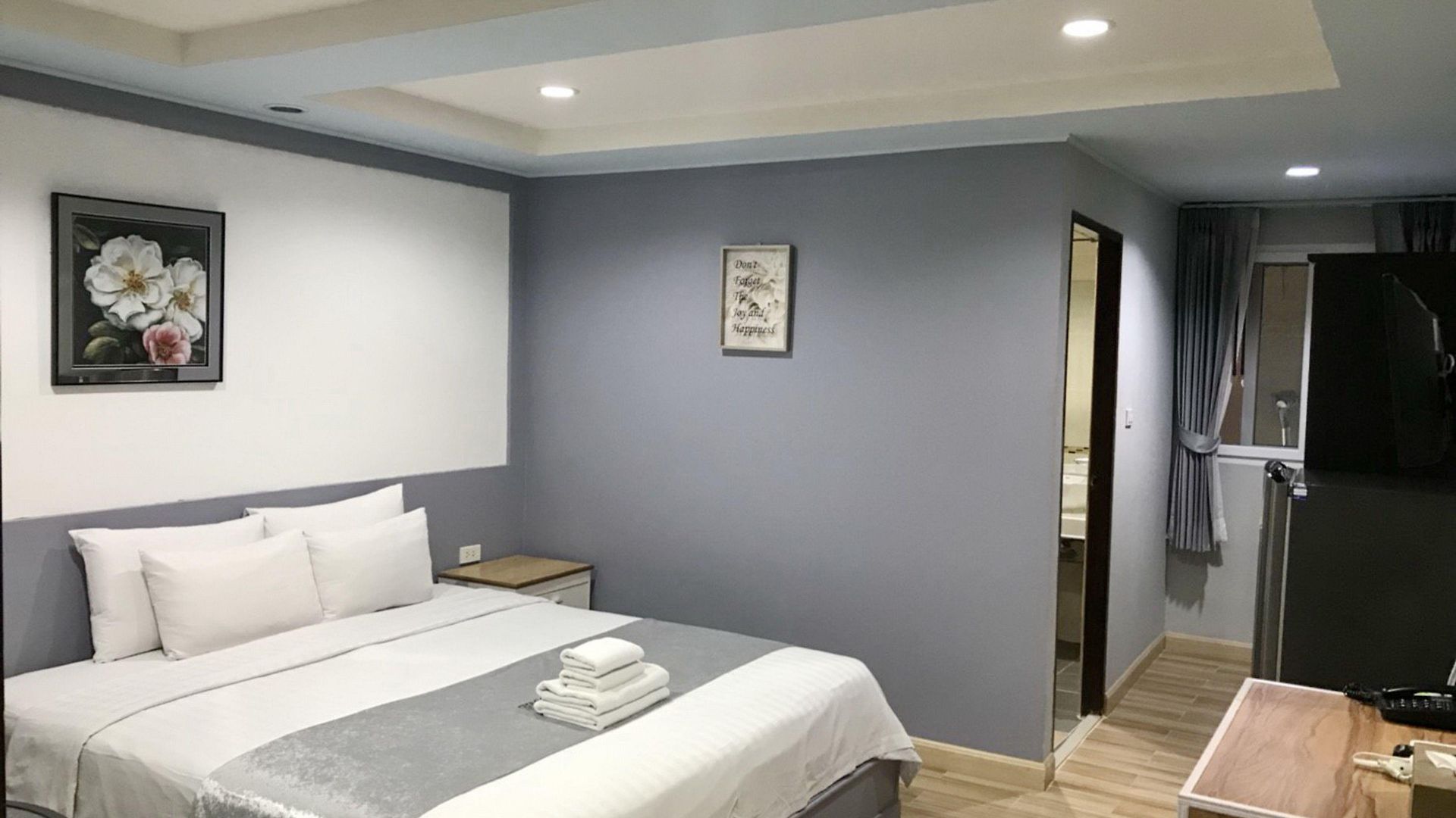 โรงแรม เดอะ บีช ฟร้อนท์ รีสอร์ท, พัทยา Pattaya