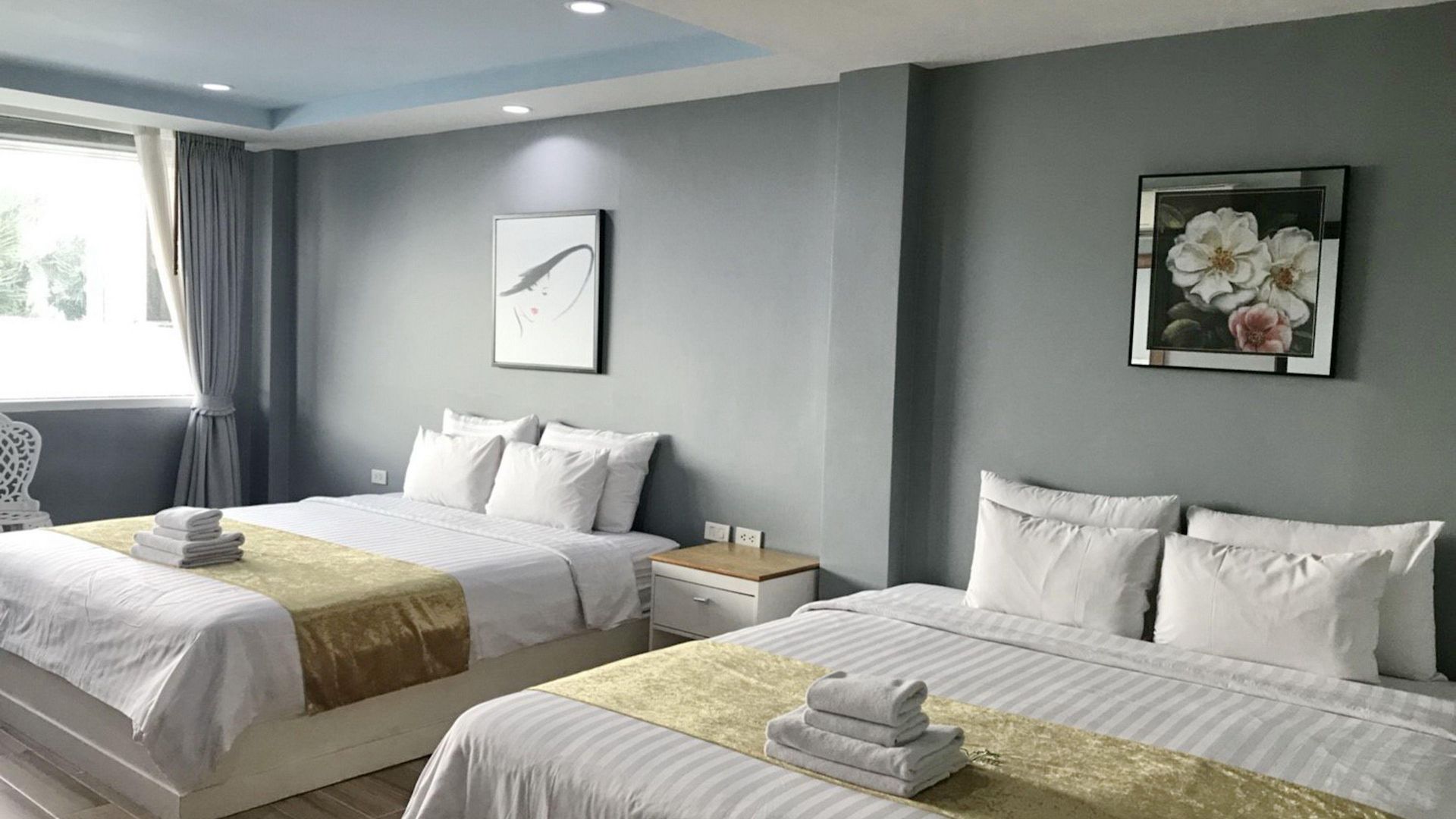 เดอะ บีช ฟร้อนท์ รีสอร์ท, พัทยา 3* Pattaya