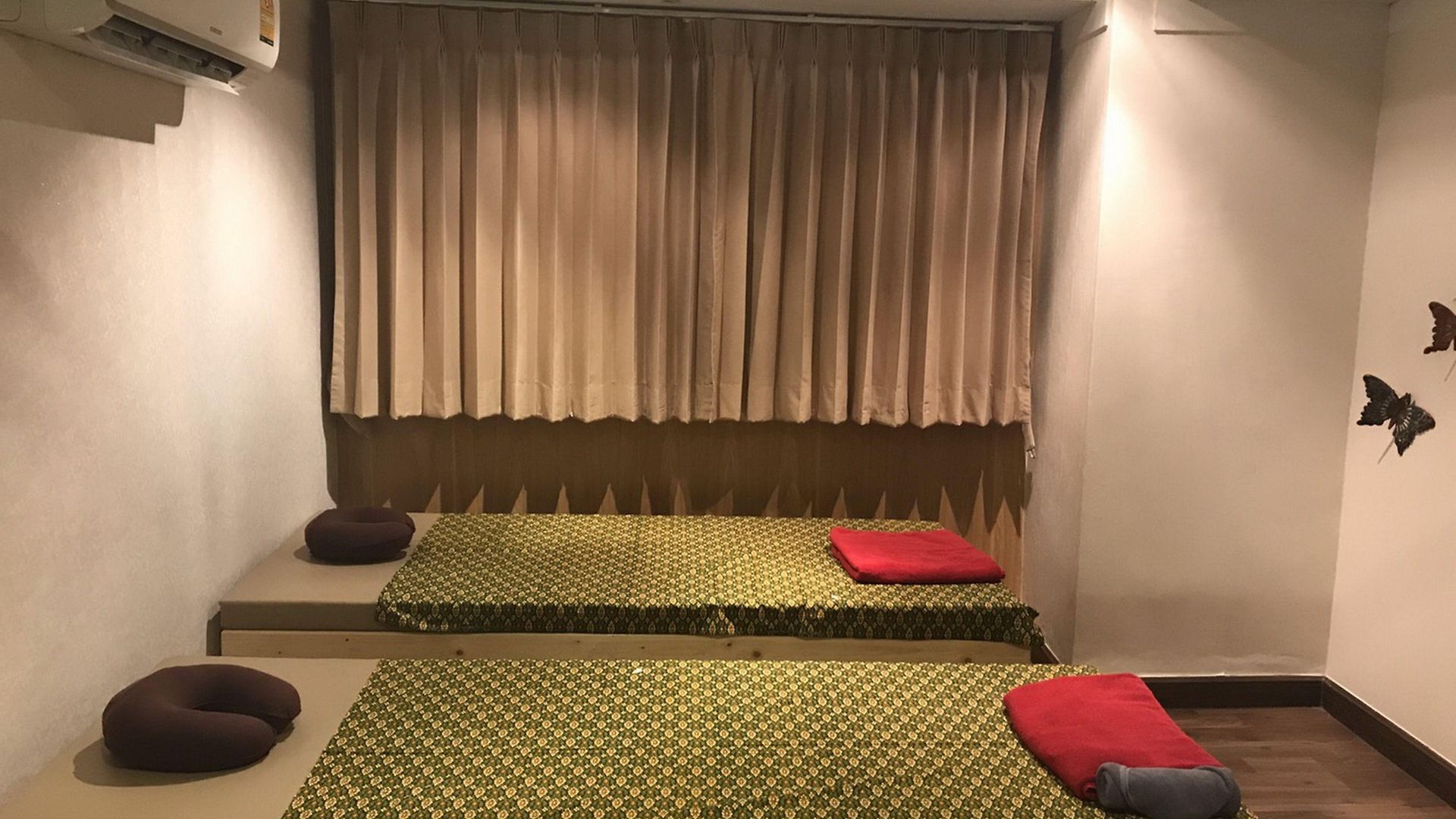 เดอะ บีช ฟร้อนท์ รีสอร์ท, พัทยา 3* Pattaya
