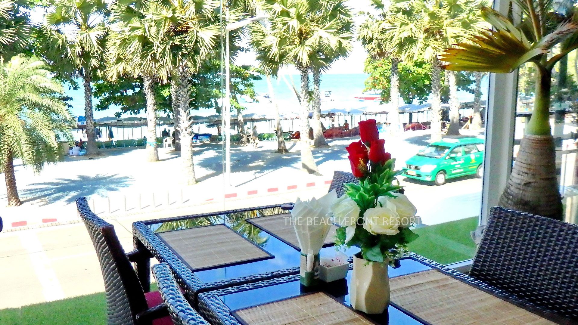 เดอะ บีช ฟร้อนท์ รีสอร์ท, พัทยา Pattaya