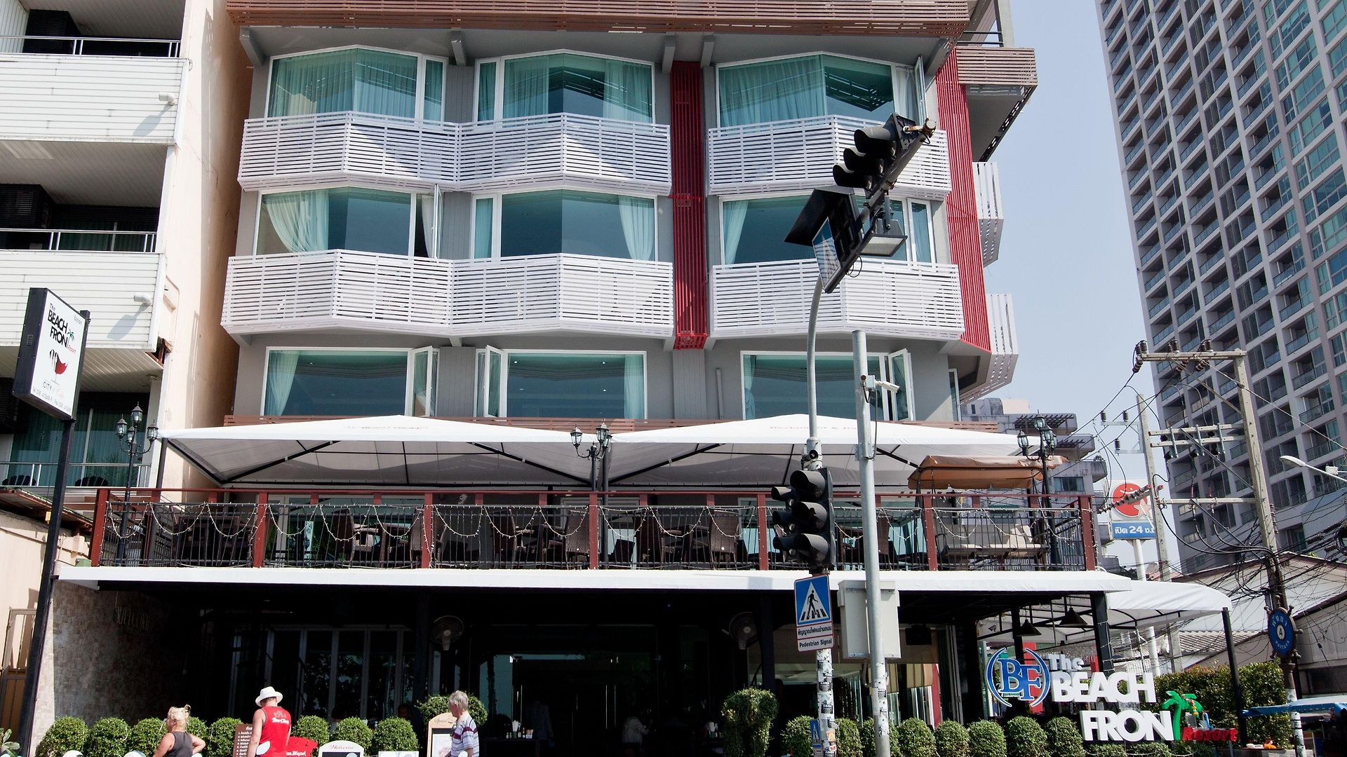 เดอะ บีช ฟร้อนท์ รีสอร์ท, พัทยา โรงแรม Pattaya