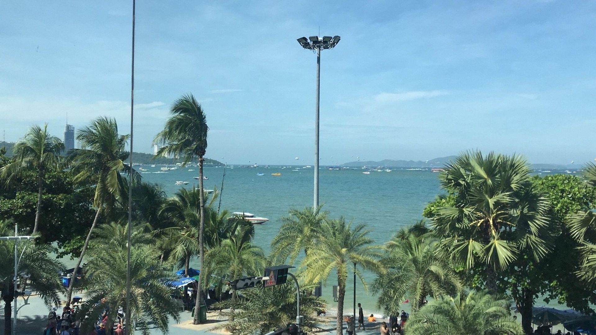 โรงแรม เดอะ บีช ฟร้อนท์ รีสอร์ท, พัทยา 3*