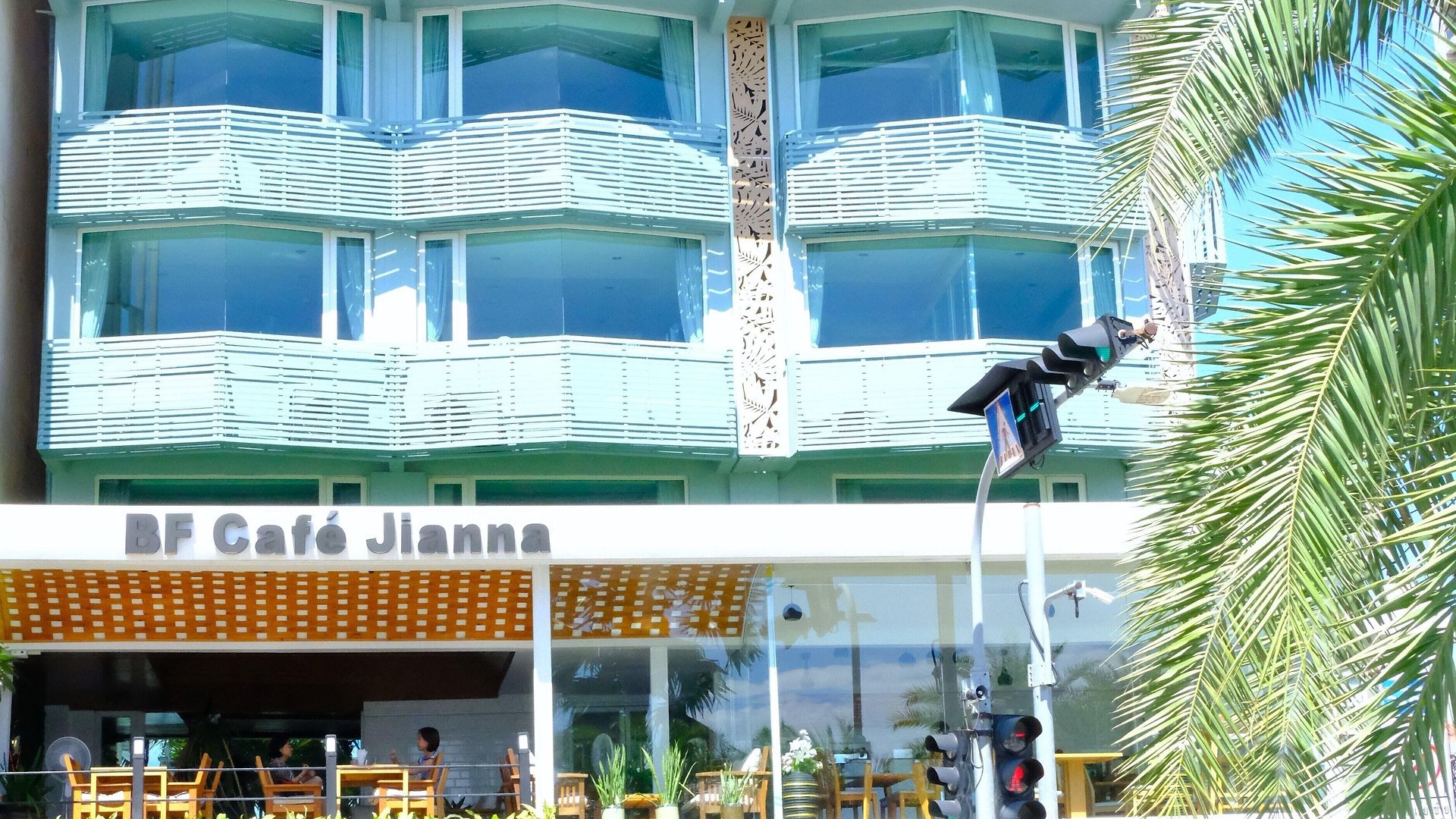 เดอะ บีช ฟร้อนท์ รีสอร์ท, พัทยา 3* Pattaya