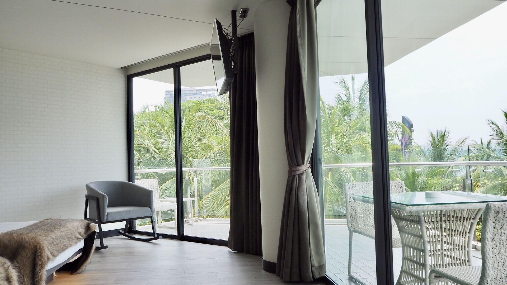โรงแรม Mera Mare 5*