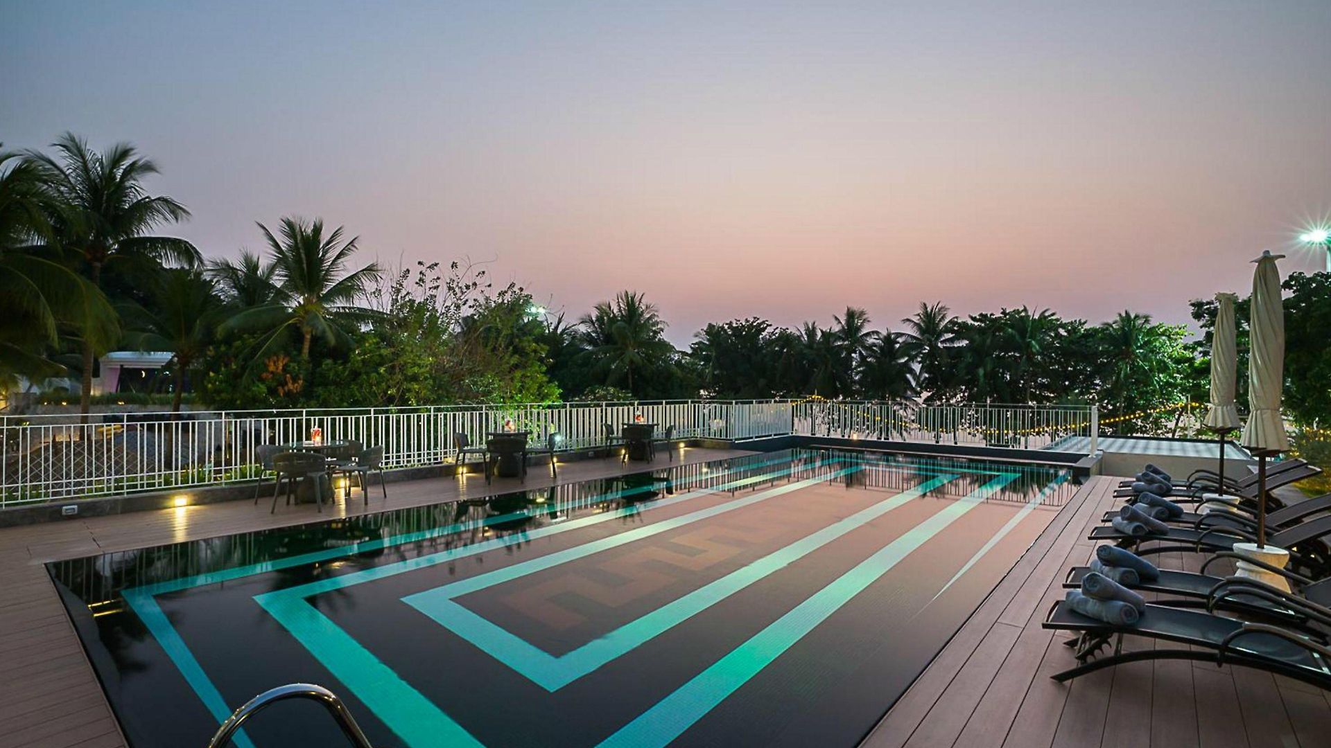 โรงแรม Mera Mare 5*