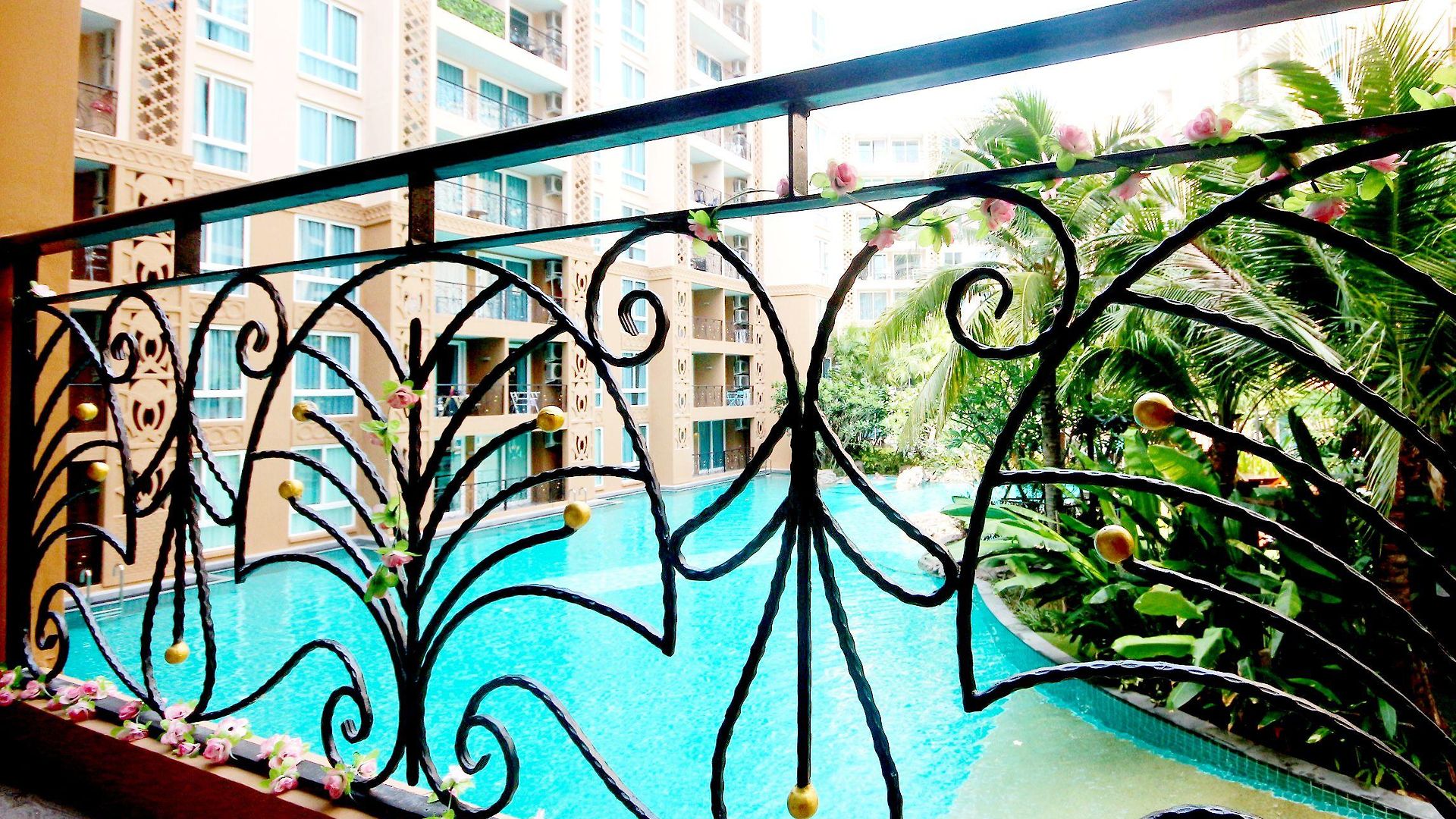 โรงแรม Atlantis & Water Park By The Sea 2*