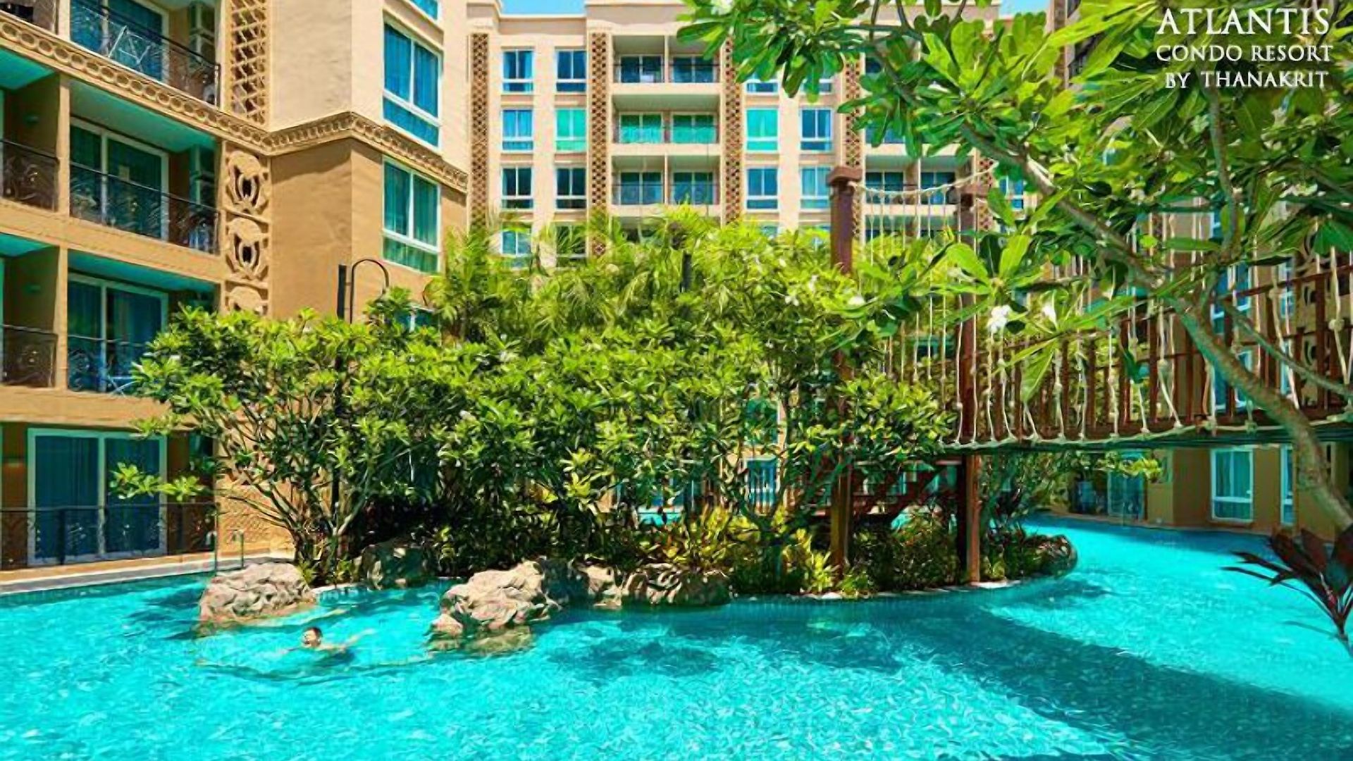 Atlantis & Water Park By The Sea โรงแรม