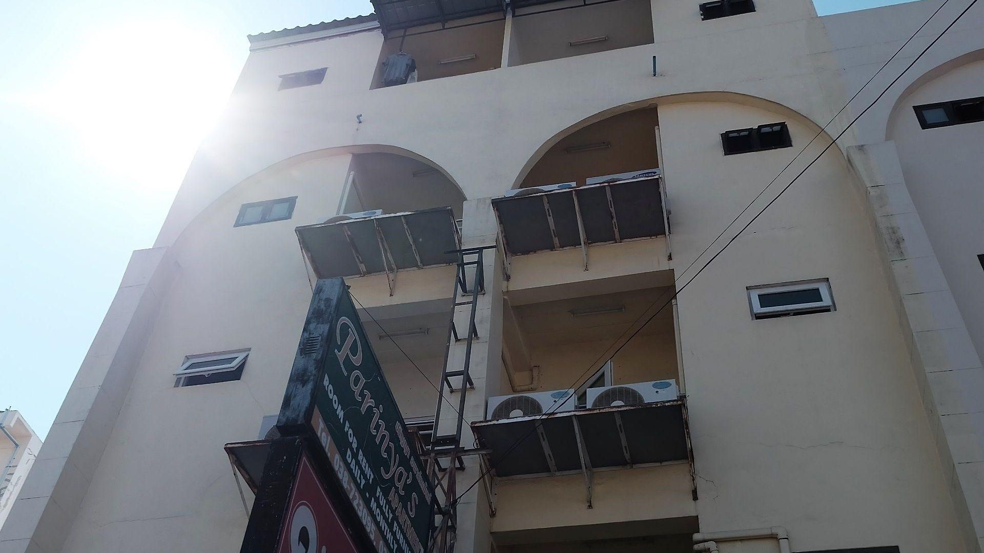Parinya's Inn