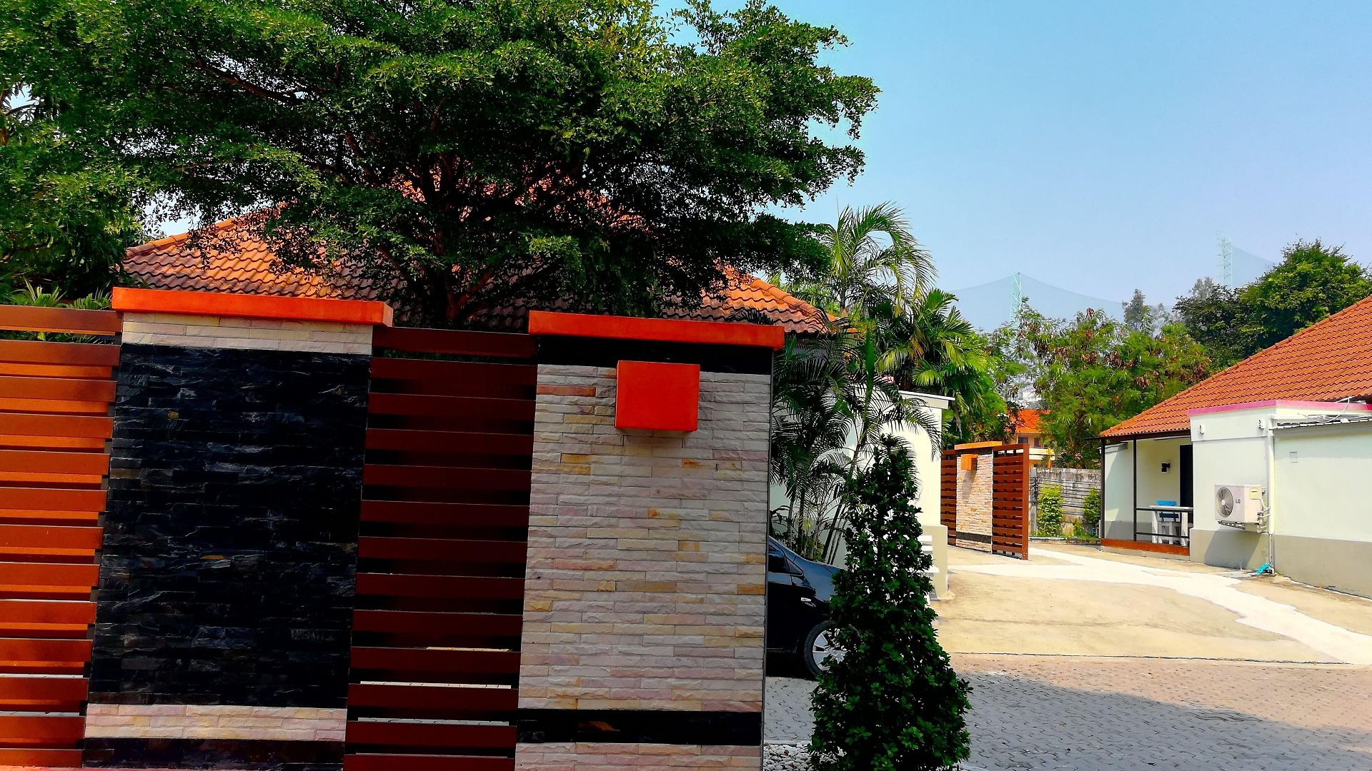 Nice Resort Pattaya Hotel 3*