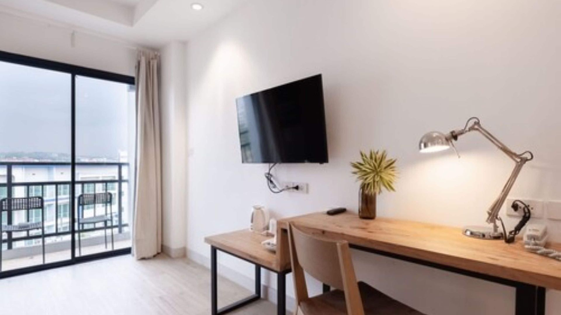 The Corner โรงแรม