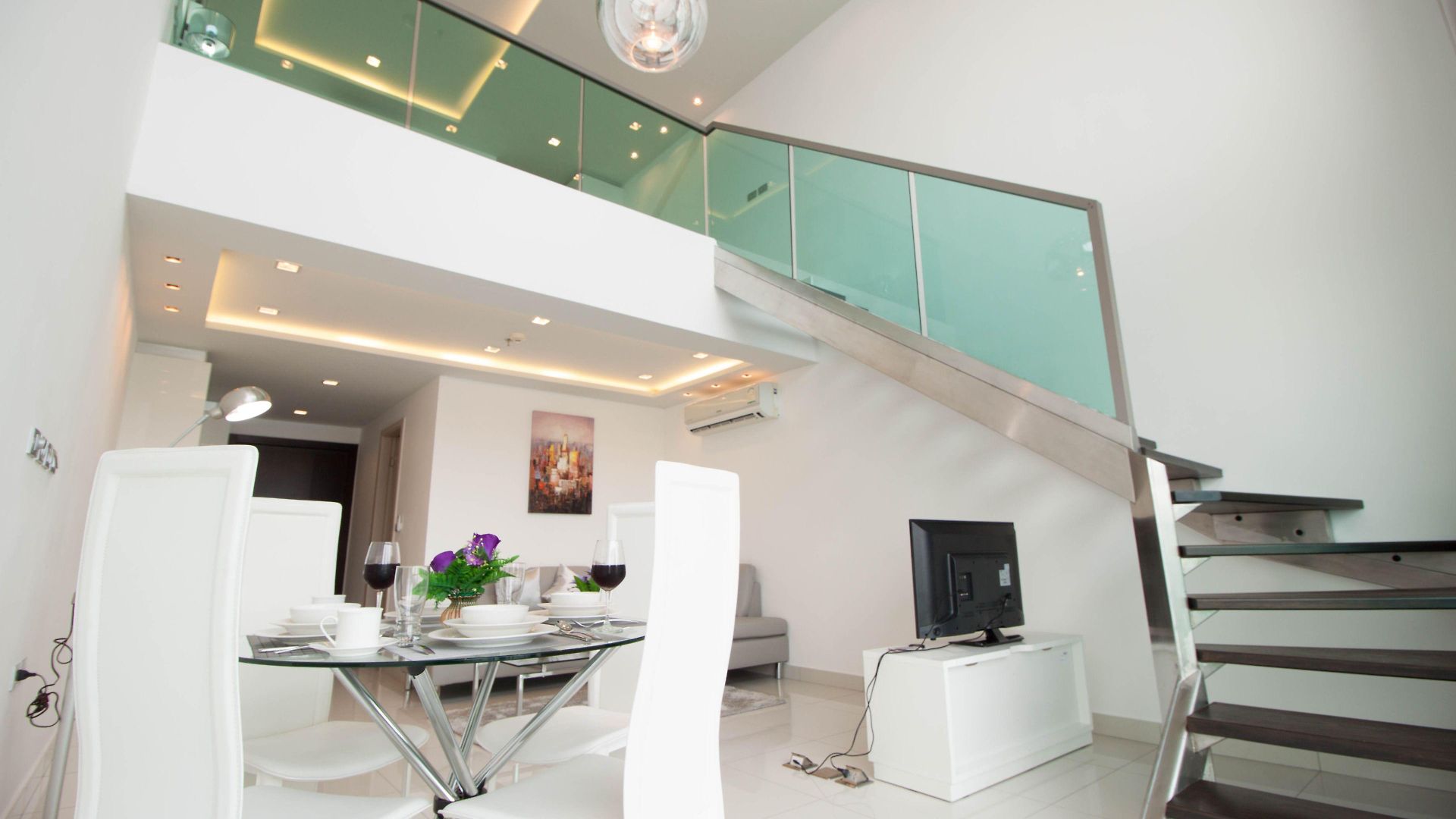 อพาร์ทเม้น Wongamat Tower 1 Bedroom *