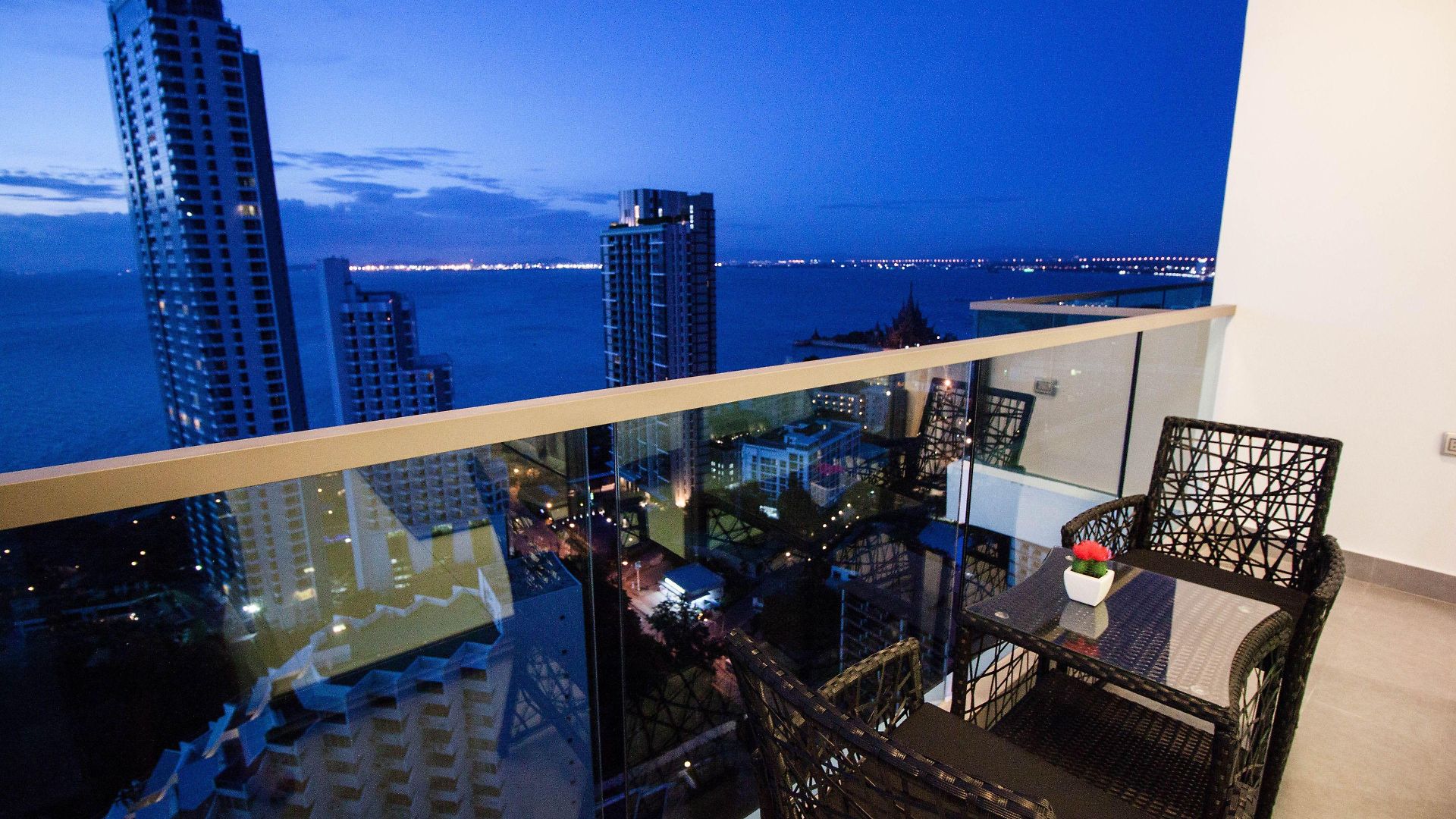 Wongamat Tower 1 Bedroom อพาร์ทเม้น