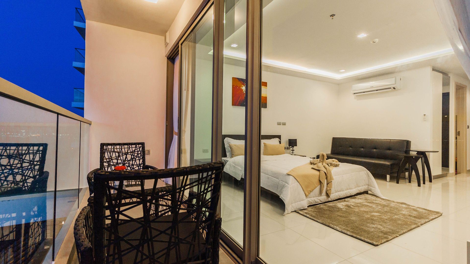 อพาร์ทเม้น Wongamat Tower 1 Bedroom Pattaya