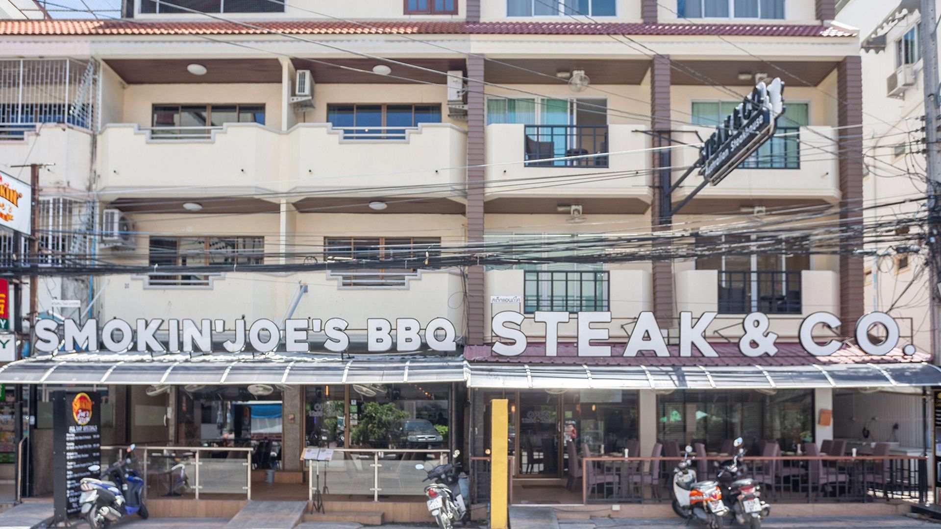 Steak And Co. Boutique โรงแรม