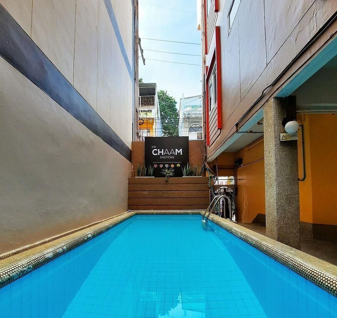 โรงแรม Sureena