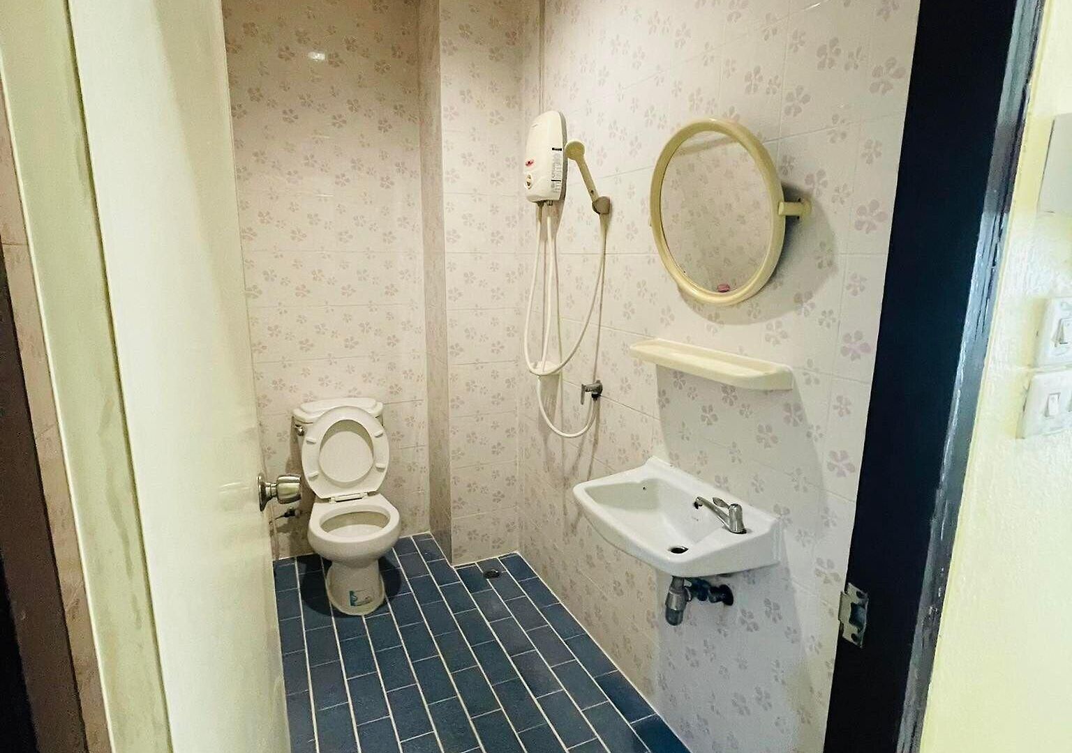 Br-guesthouse 2*