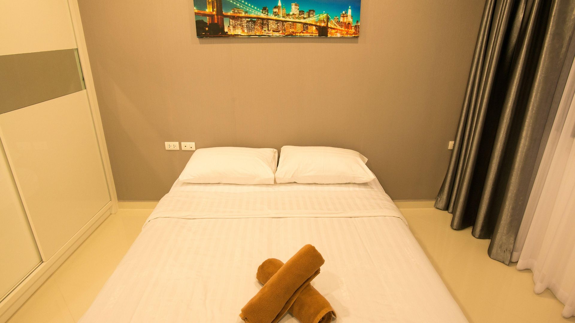 Apartment Vision Pratumnak By Sunny