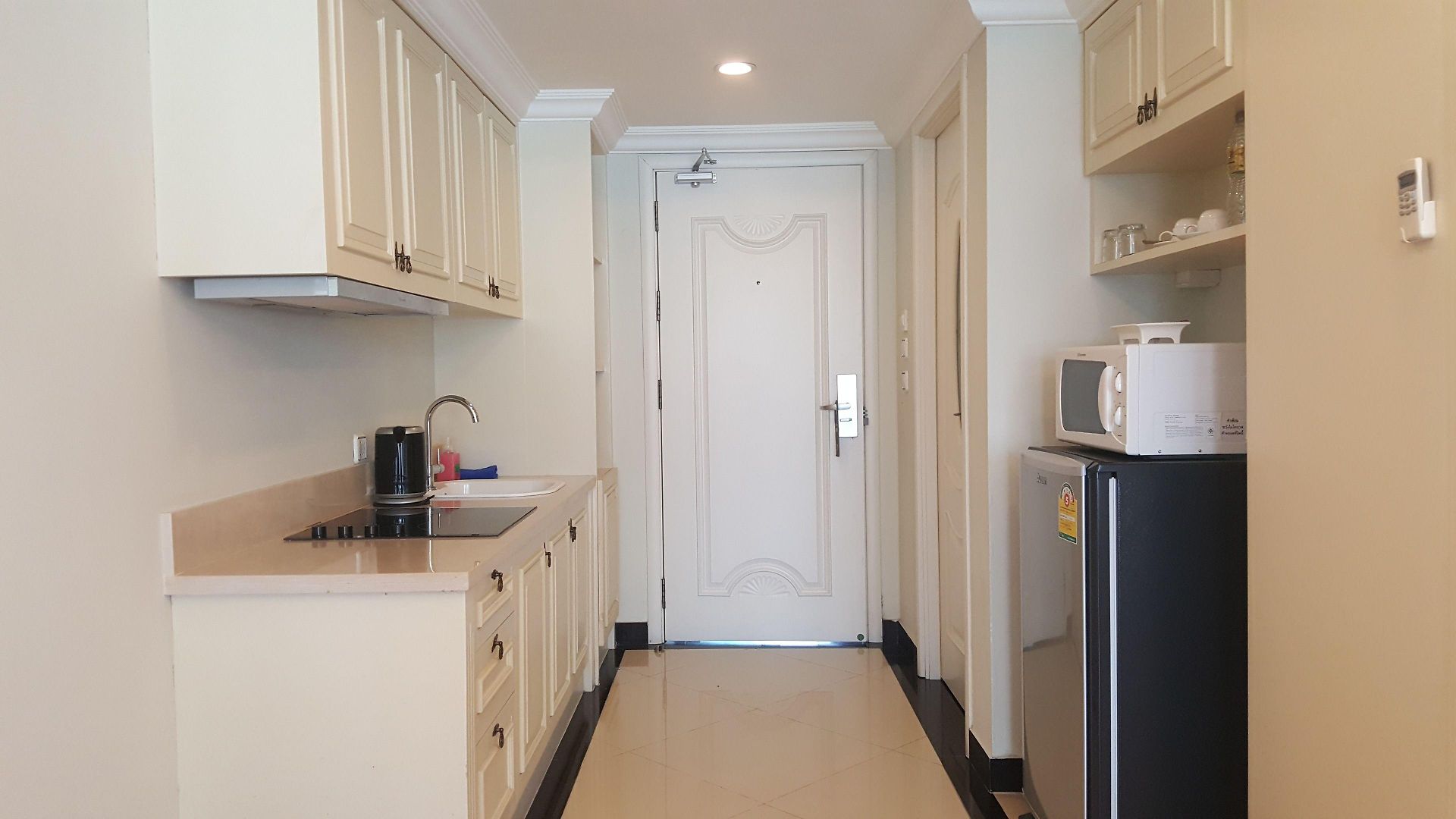 โรงแรม Lk Noble 4*