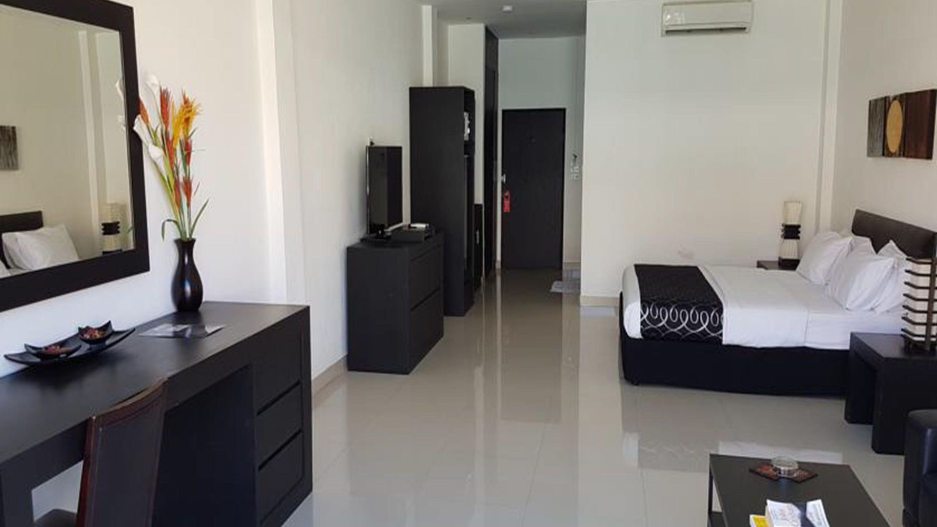 โรงแรม East 3*