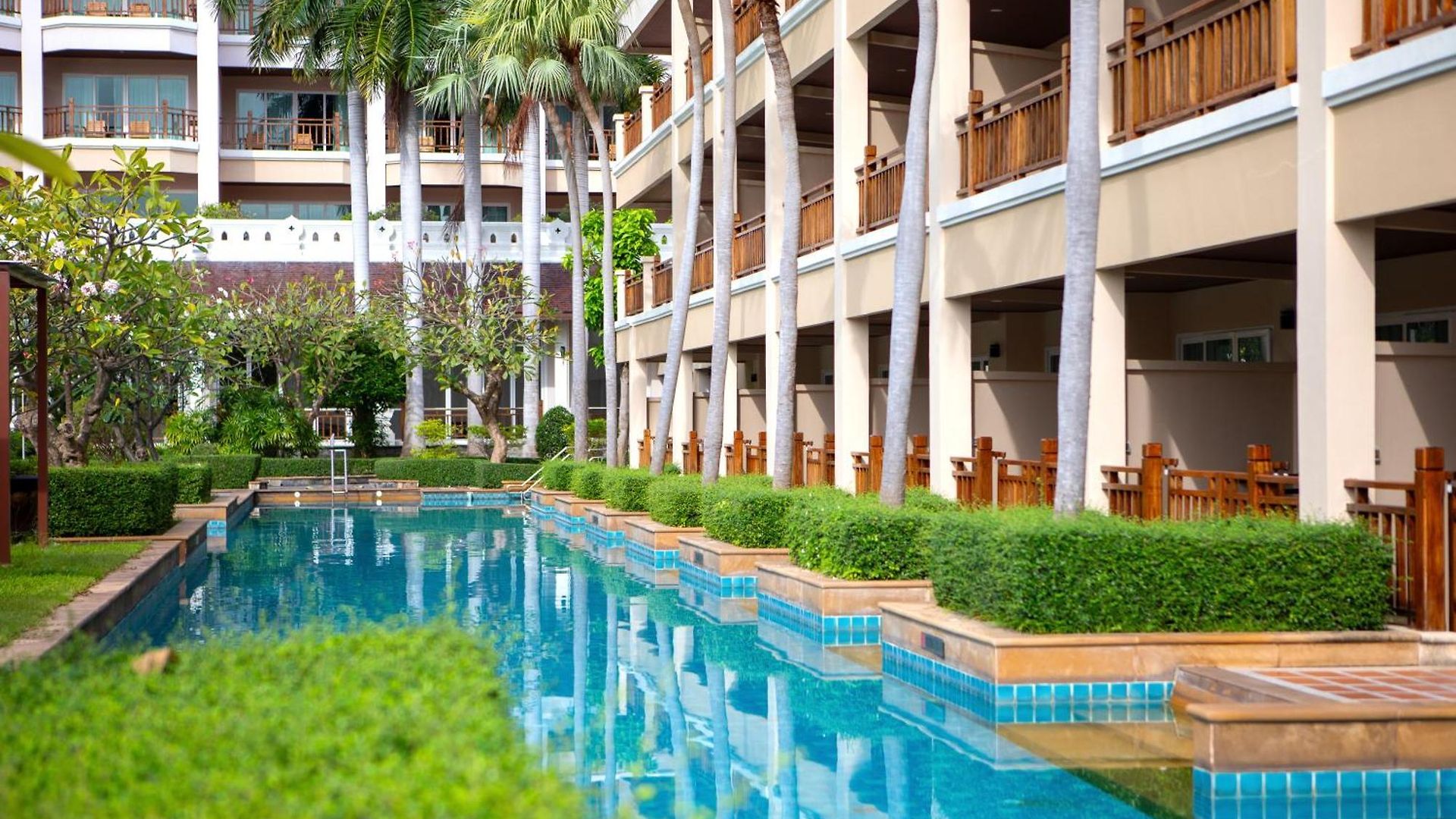 The Heritage Beachfront 4*